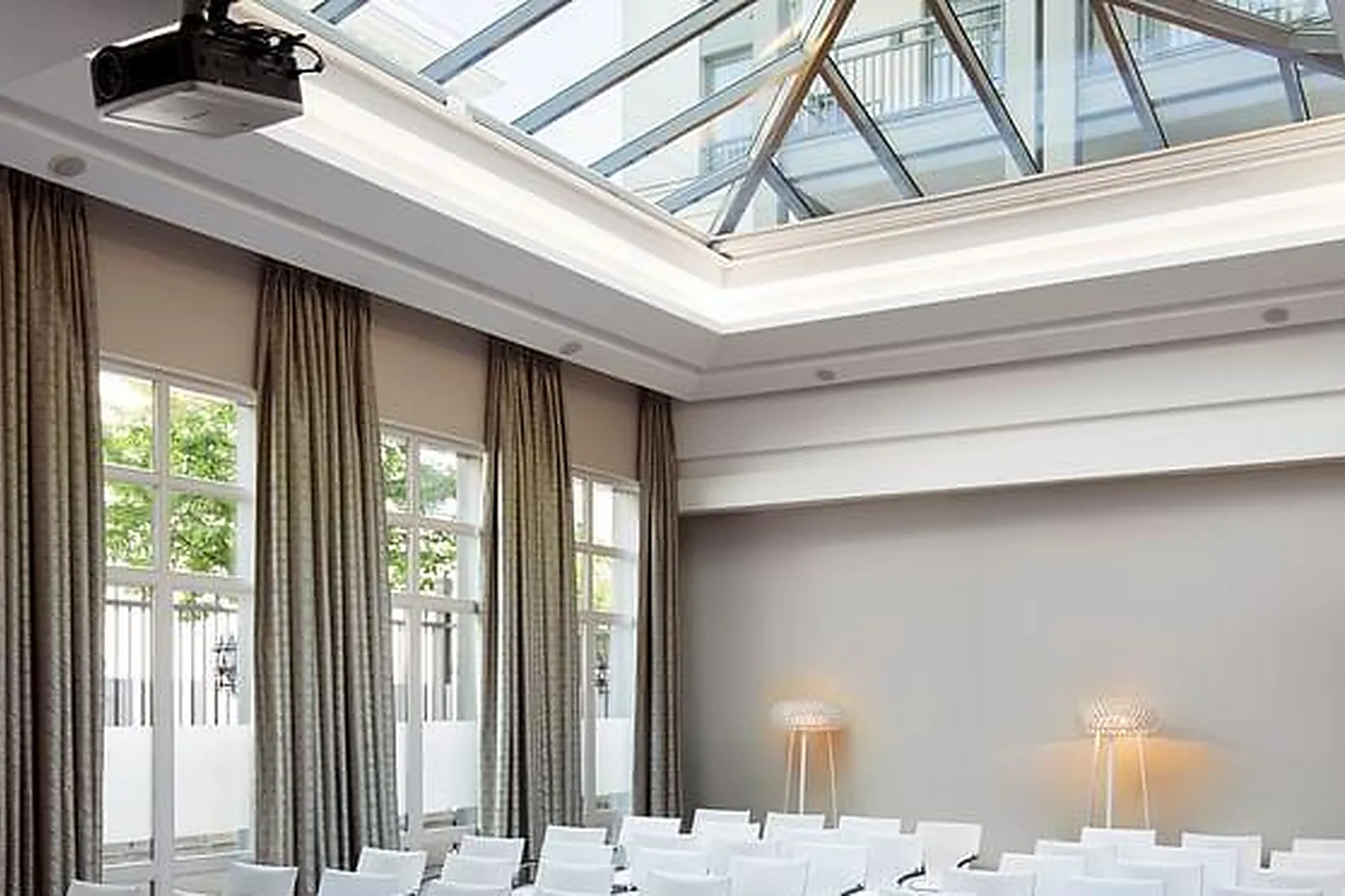 Lieux événementiels, RELAIS SPA CHESSY VAL D'EUROPE ****