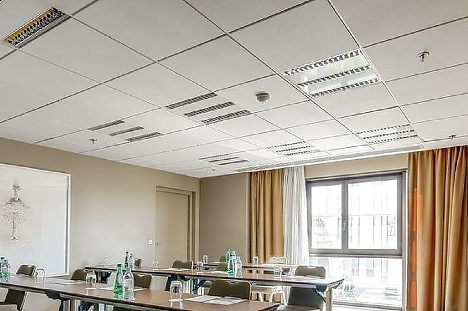 Lieux événementiels, RENAISSANCE AIX-EN-PROVENCE HÔTEL *****