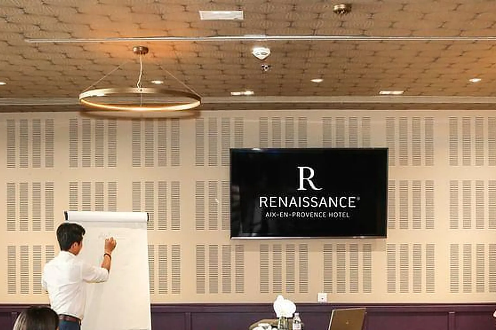 Lieux événementiels, RENAISSANCE AIX-EN-PROVENCE HÔTEL *****