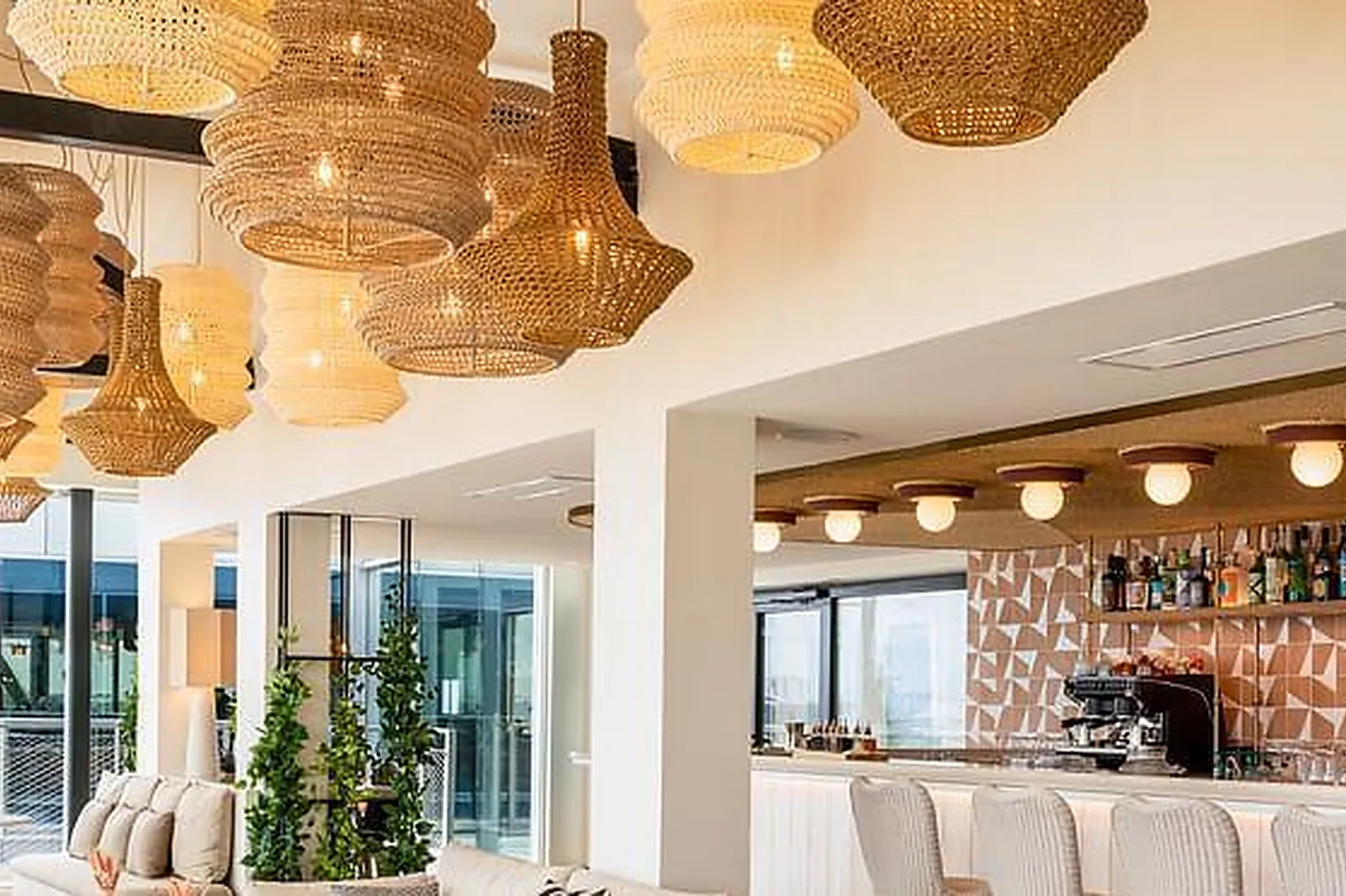 Lieux événementiels, RENAISSANCE BORDEAUX ****