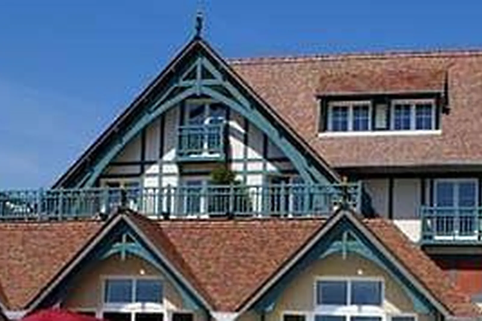 Lieux événementiels, RENAISSANCE PARIS HIPPODROME DE SAINT-CLOUD ****