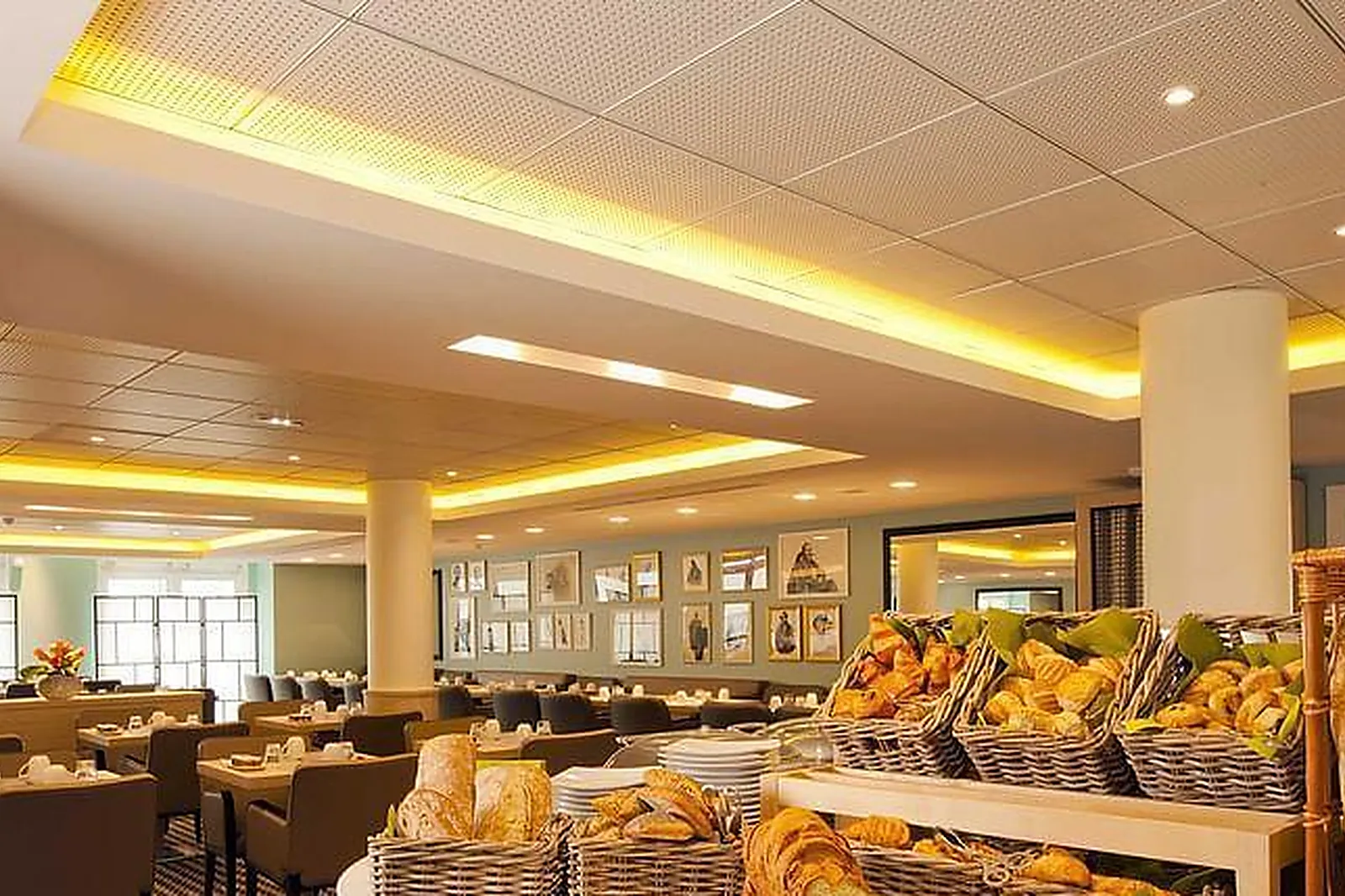 Lieux événementiels, RESIDHOME ROISSY PARK ****