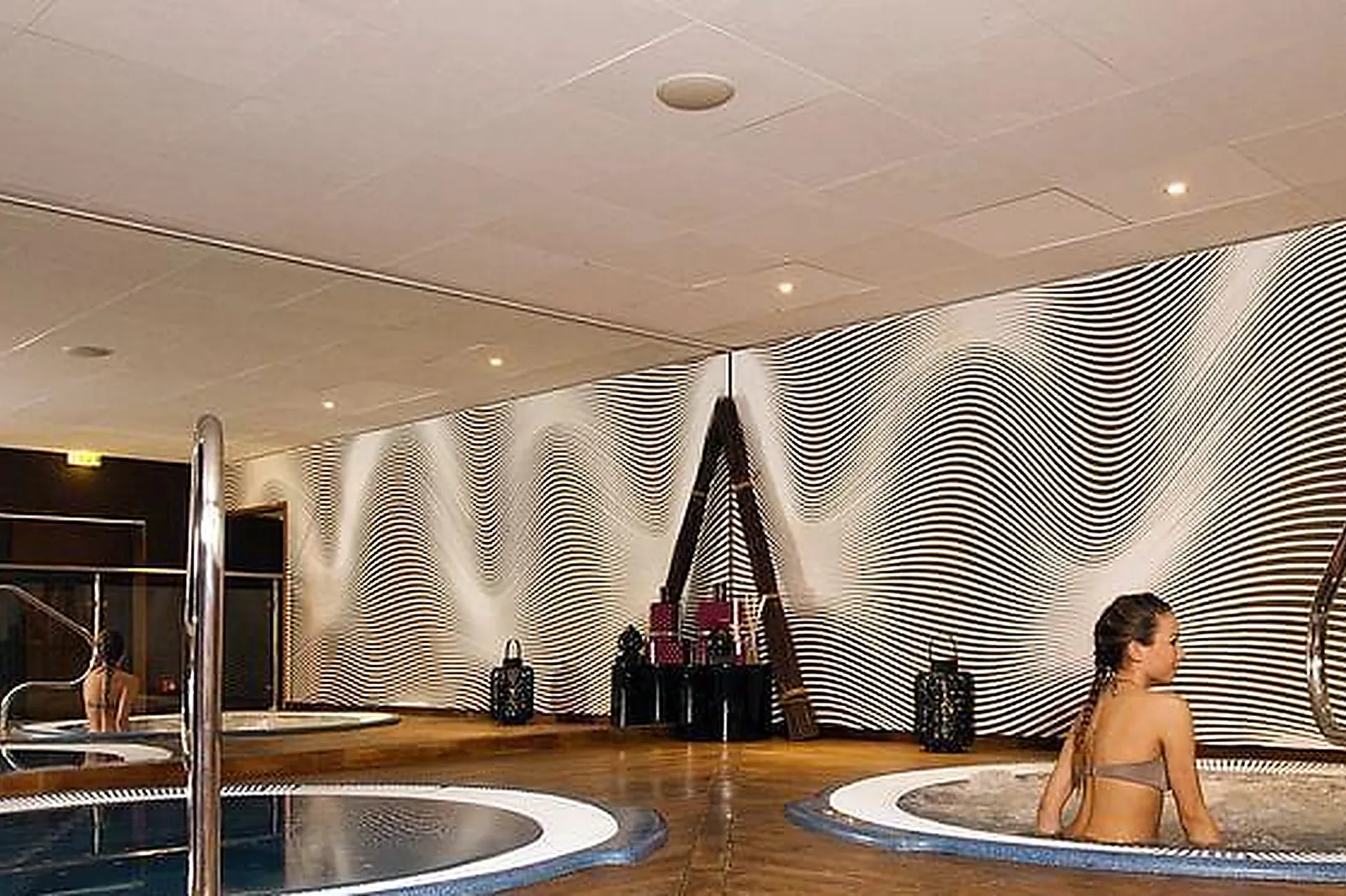 Lieux événementiels, RESIDHOME SUITES PARIS SENART ****