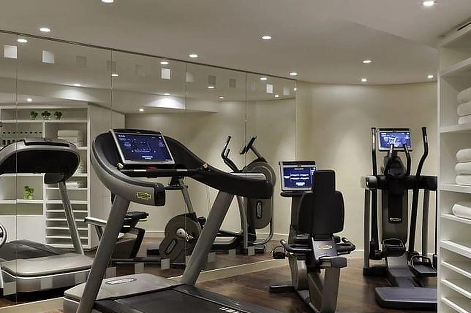 Lieux événementiels, RESORT BARRIÈRE LILLE *****