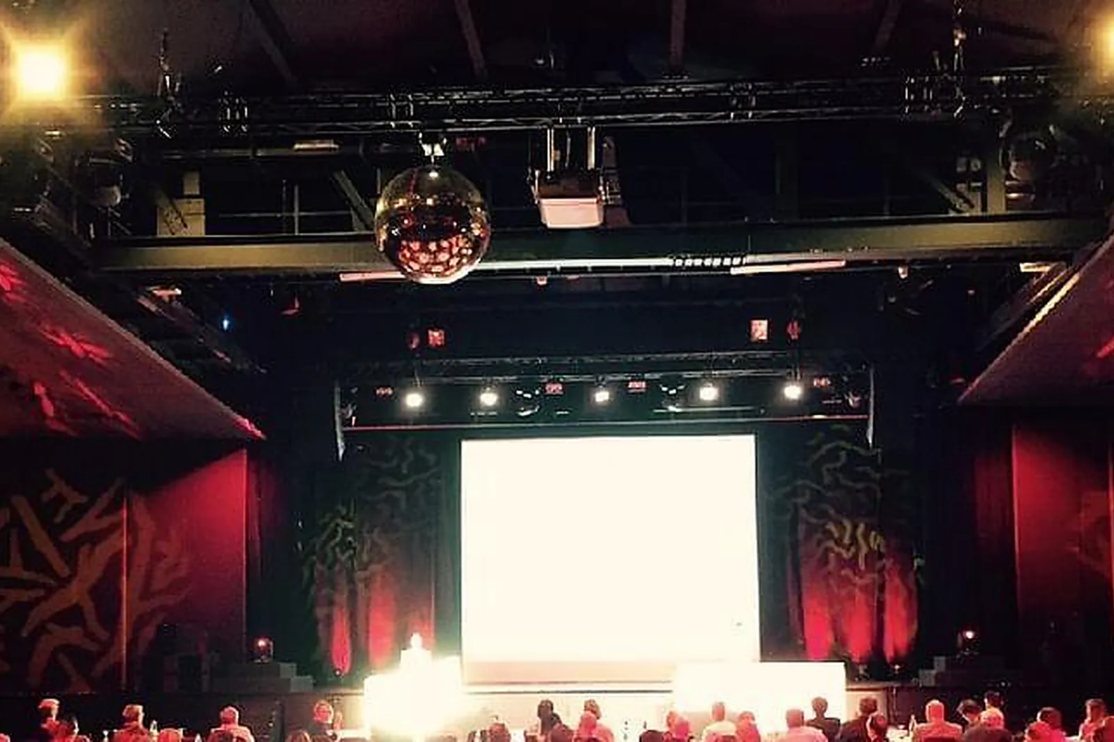 Lieux événementiels, RESORT BARRIÈRE LILLE *****