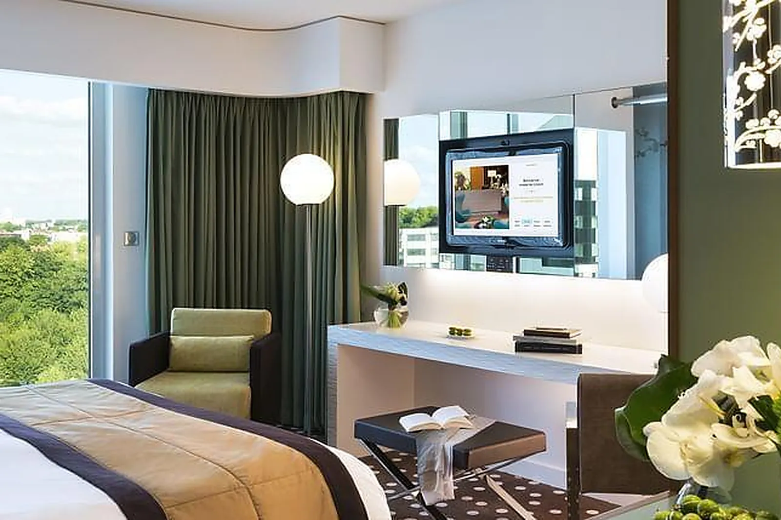 Lieux événementiels, RESORT BARRIÈRE LILLE *****