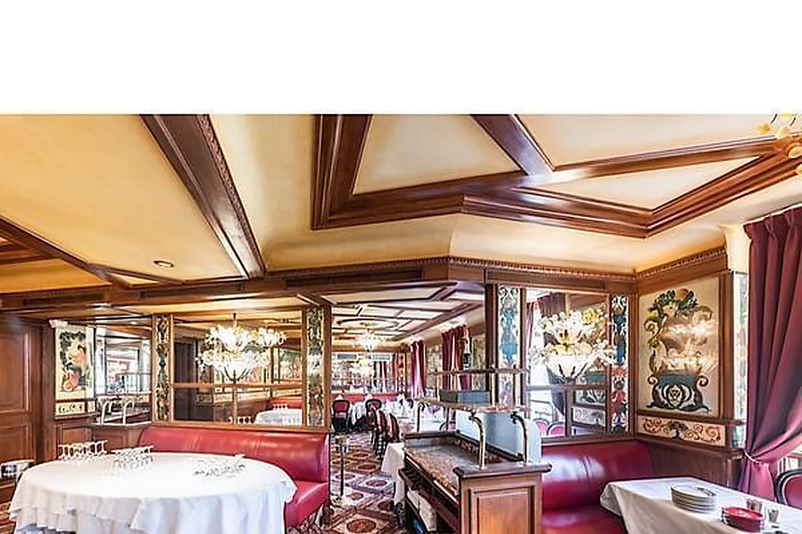 Lieux événementiels, RESTAURANT AU PIED DE COCHON