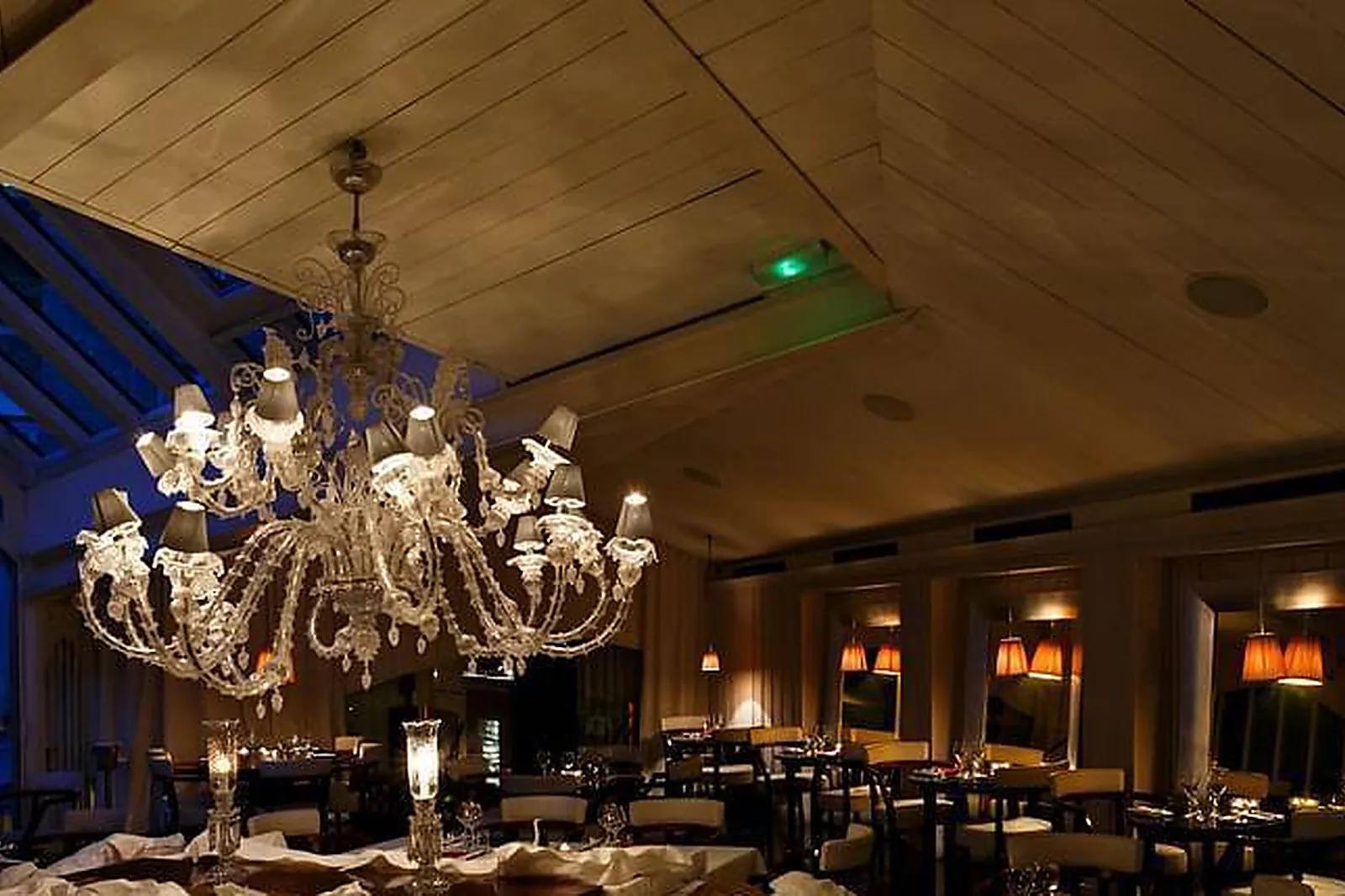 Lieux événementiels, RESTAURANT BON