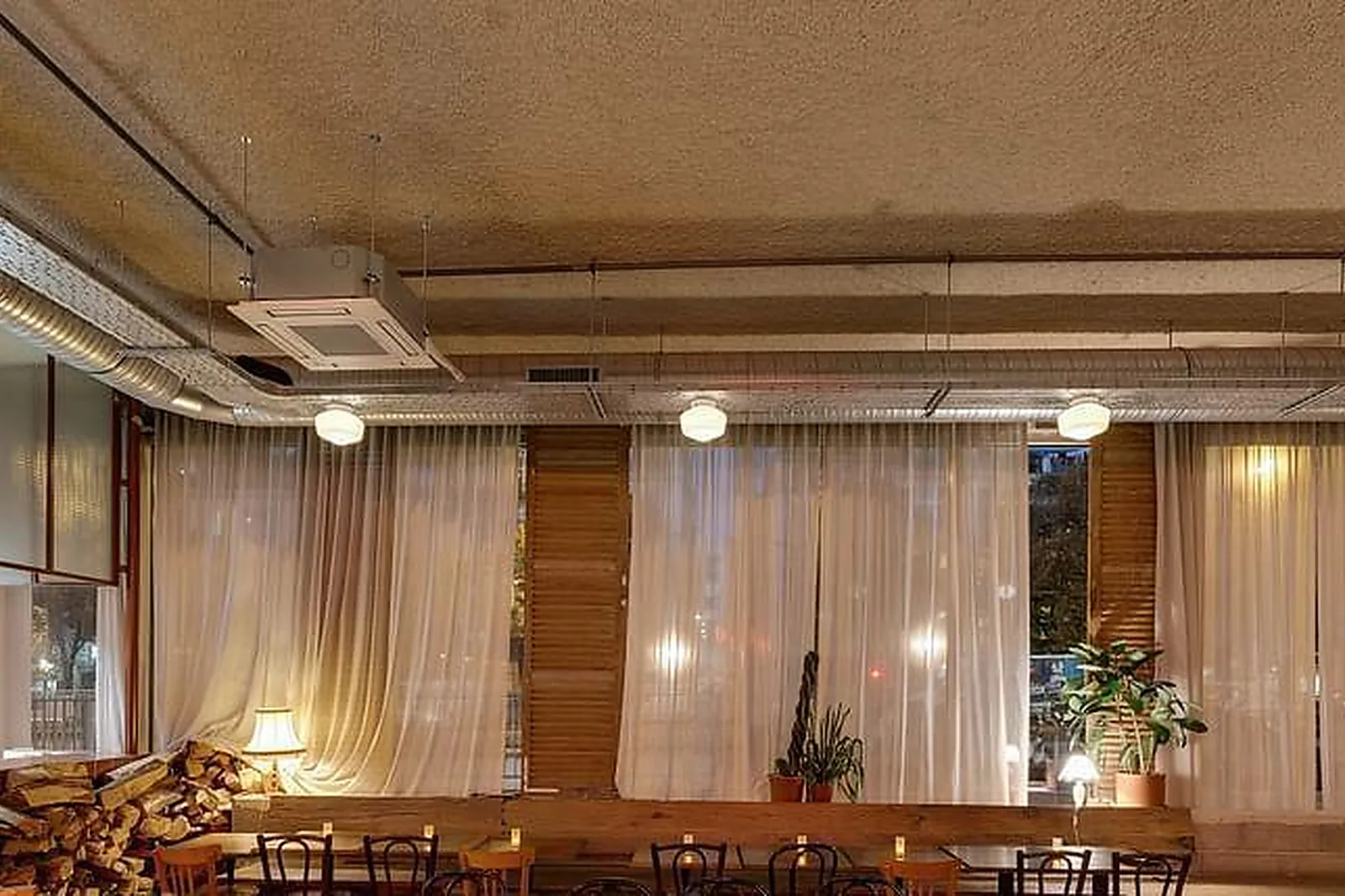 Lieux événementiels, RESTAURANT BLUM