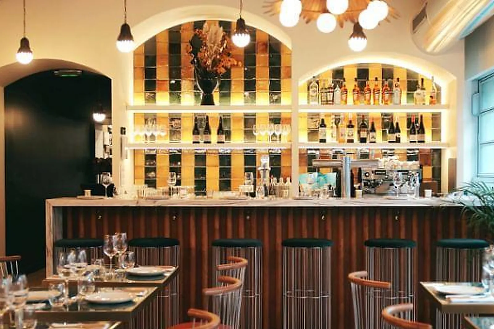 Lieux événementiels, RESTAURANT LAÏA