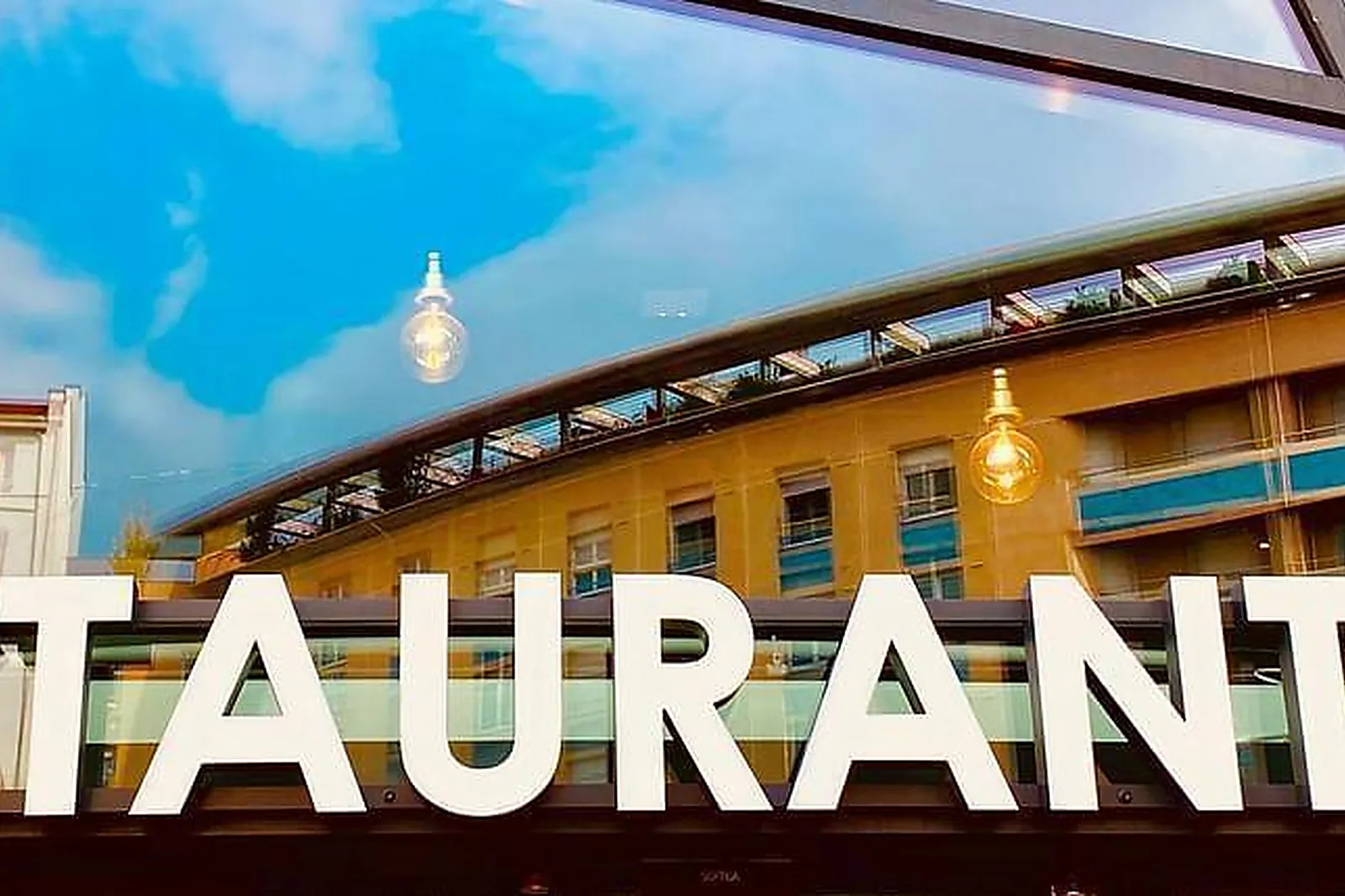 Lieux événementiels, RESTAURANT LE 77