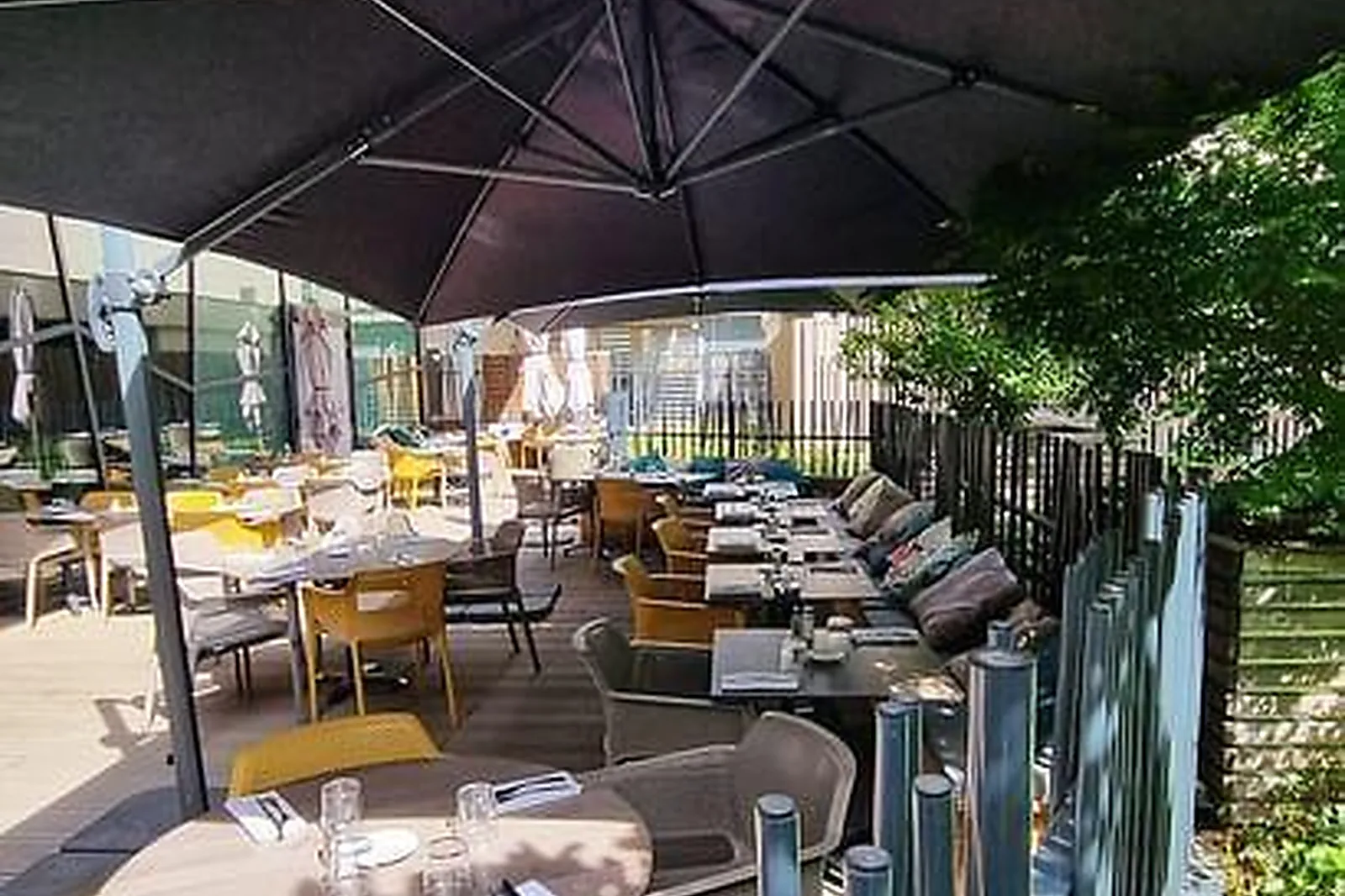 Lieux événementiels, RESTAURANT LE 77