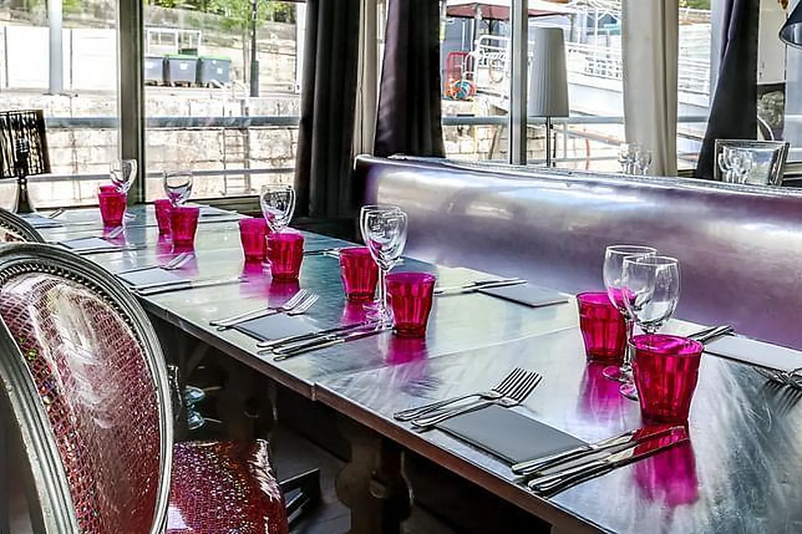 Lieux événementiels, RESTAURANT LE CAFÉ BARGE