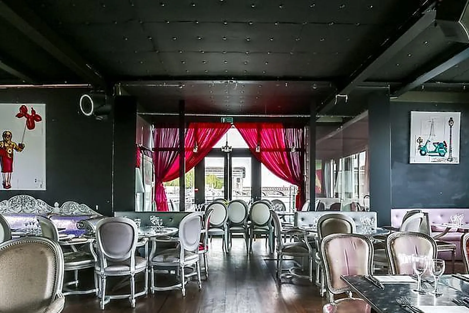 Lieux événementiels, RESTAURANT LE CAFÉ BARGE