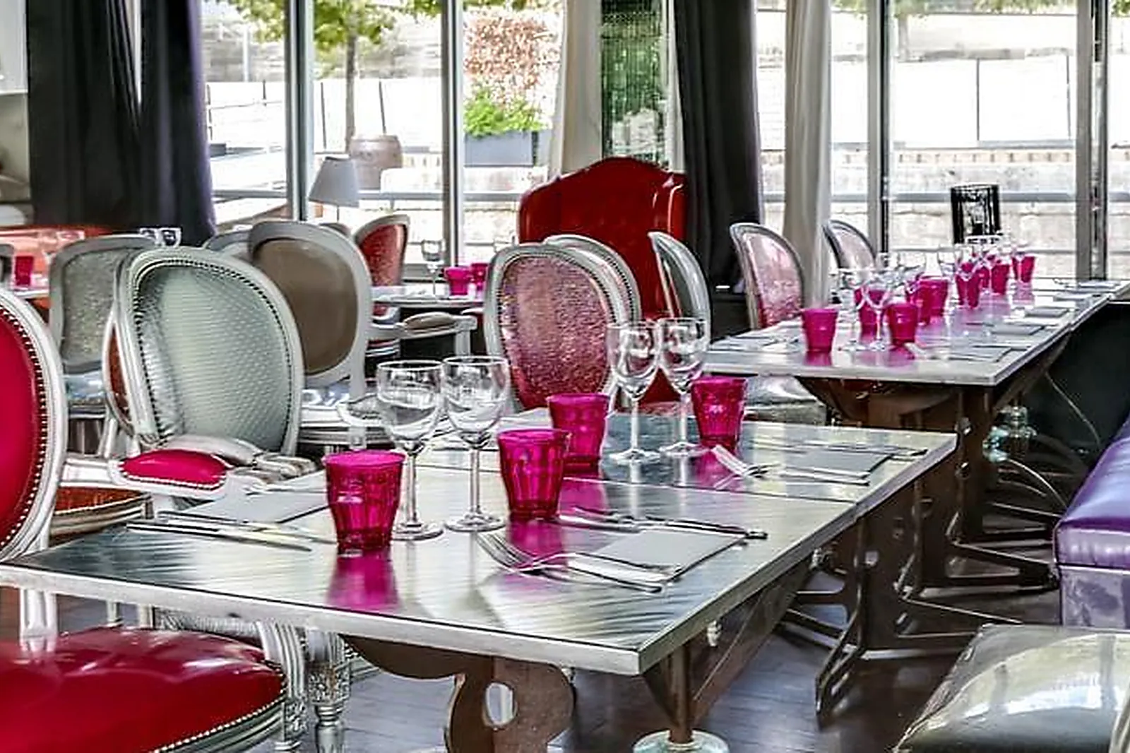 Lieux événementiels, RESTAURANT LE CAFÉ BARGE