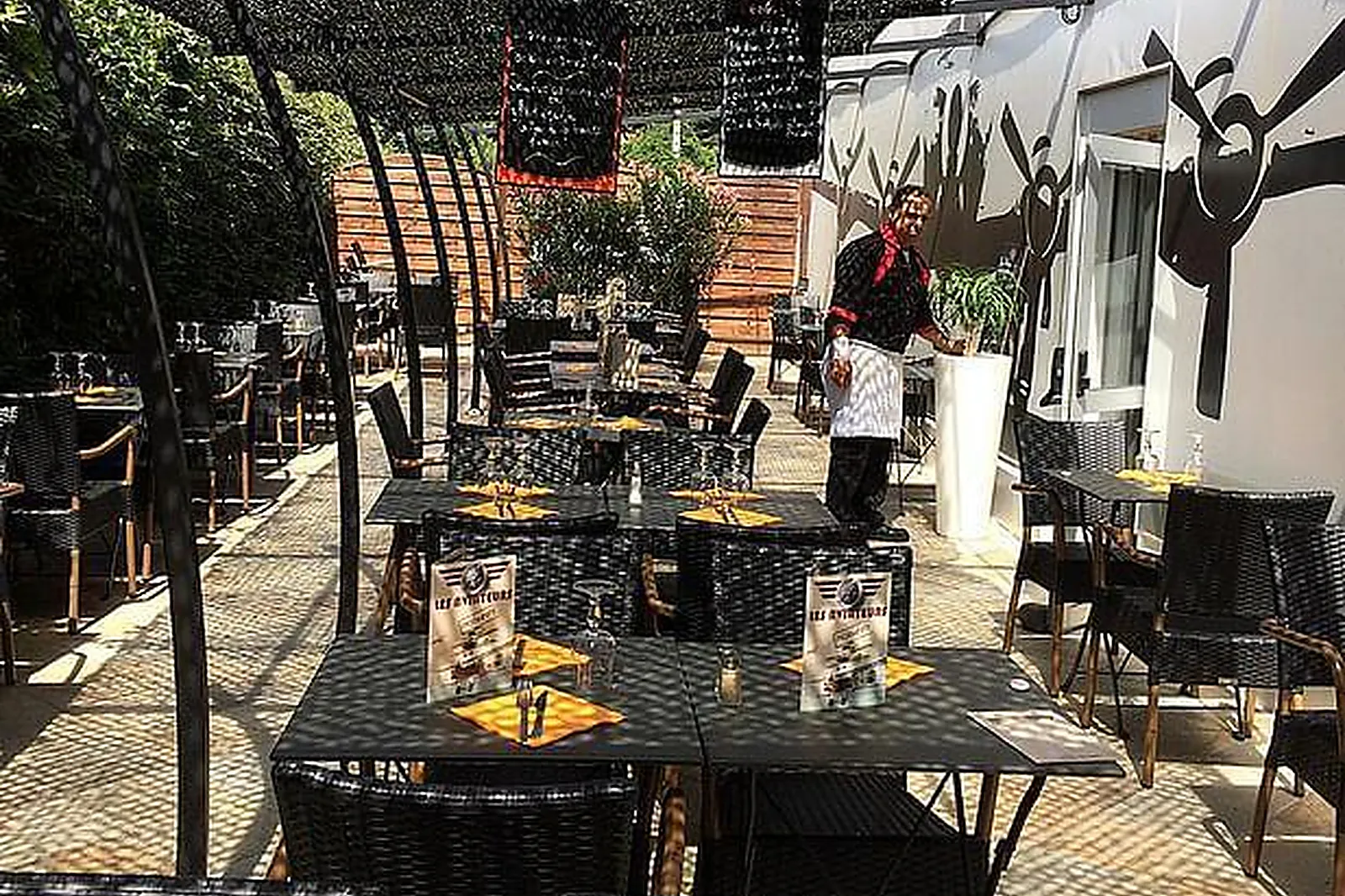 Lieux événementiels, RESTAURANT LES AVIATEURS