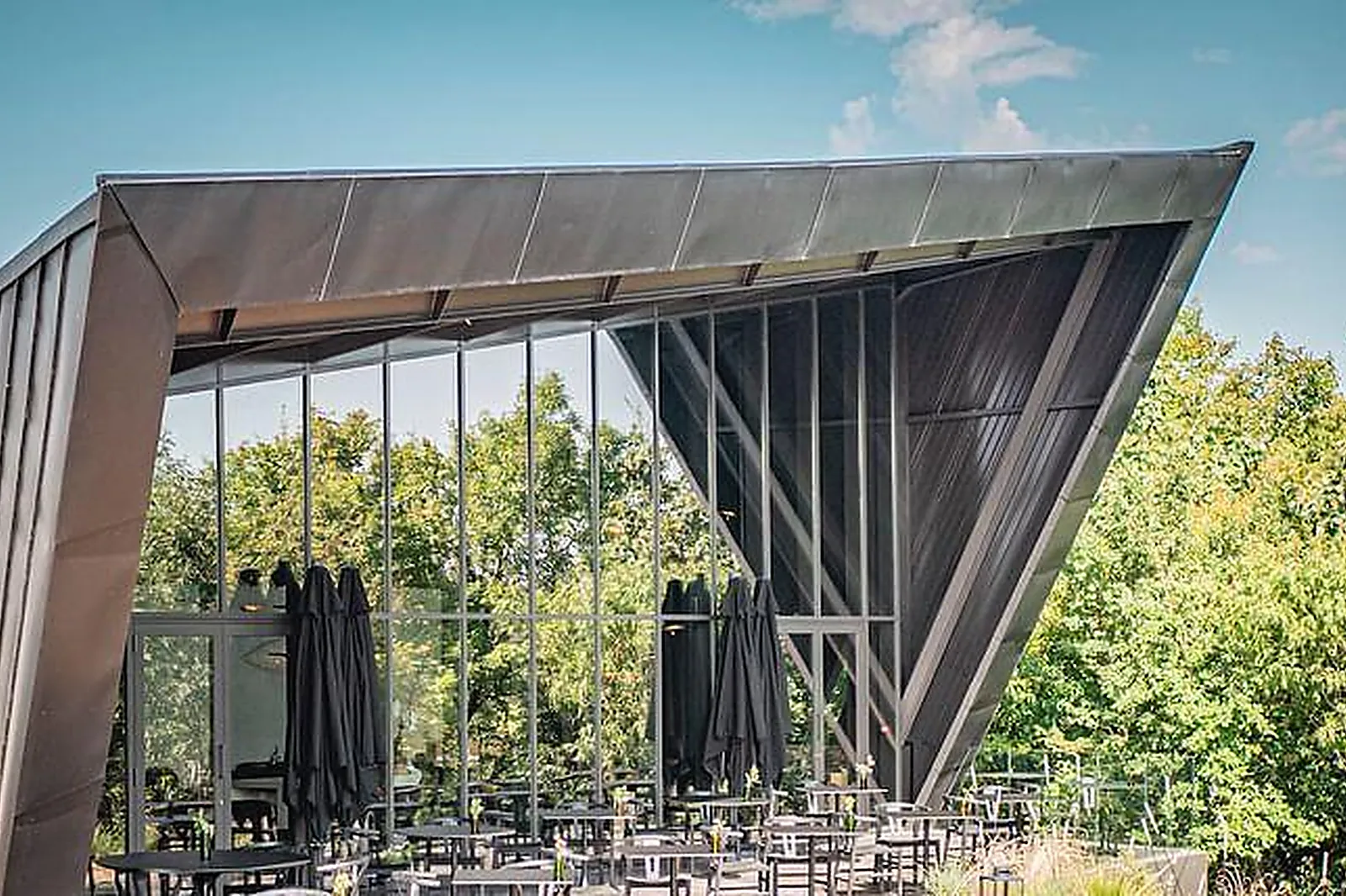 Lieux événementiels, RESTAURANT LES SOURCES DE FONTBELLE