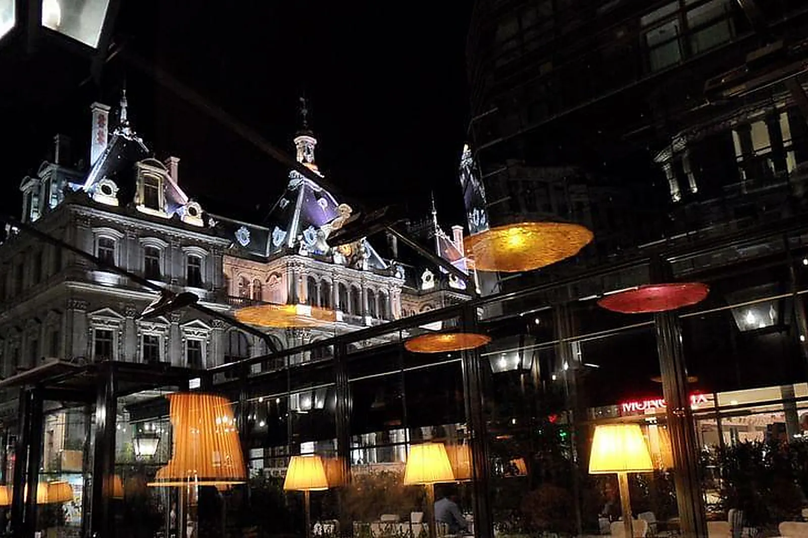 Lieux événementiels, RESTAURANT L'INSTITUTION