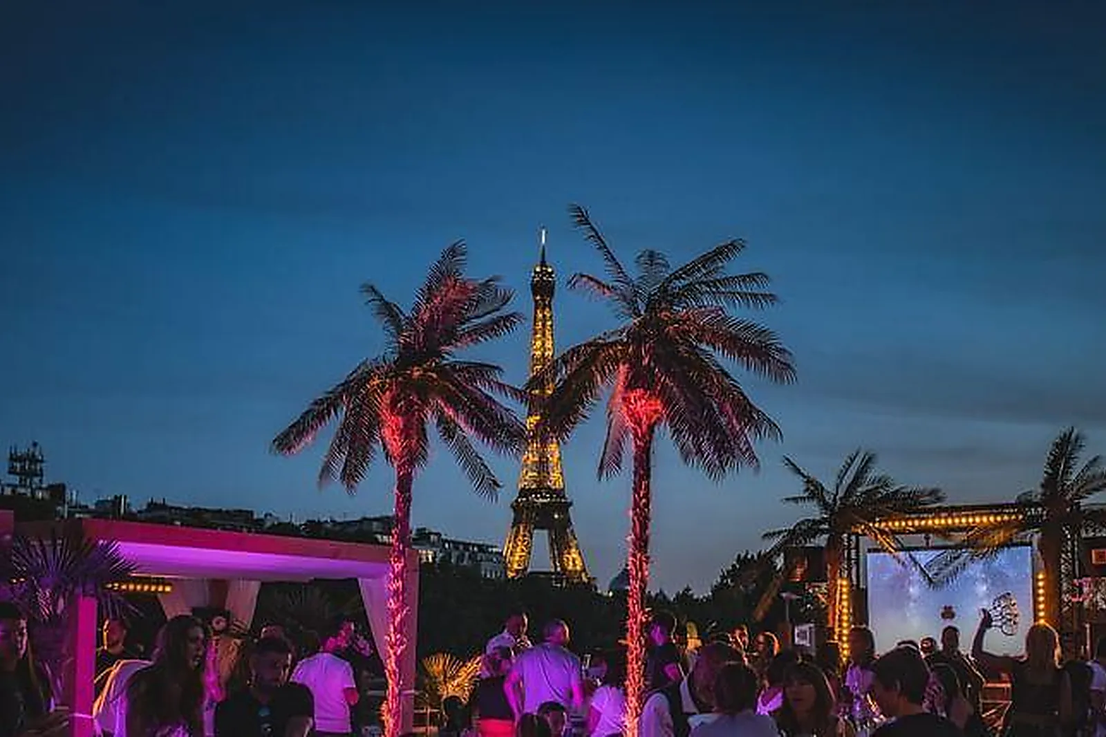 Lieux événementiels, RESTAURANT PANORAMIQUE MADEMOISELLE MOUCHE