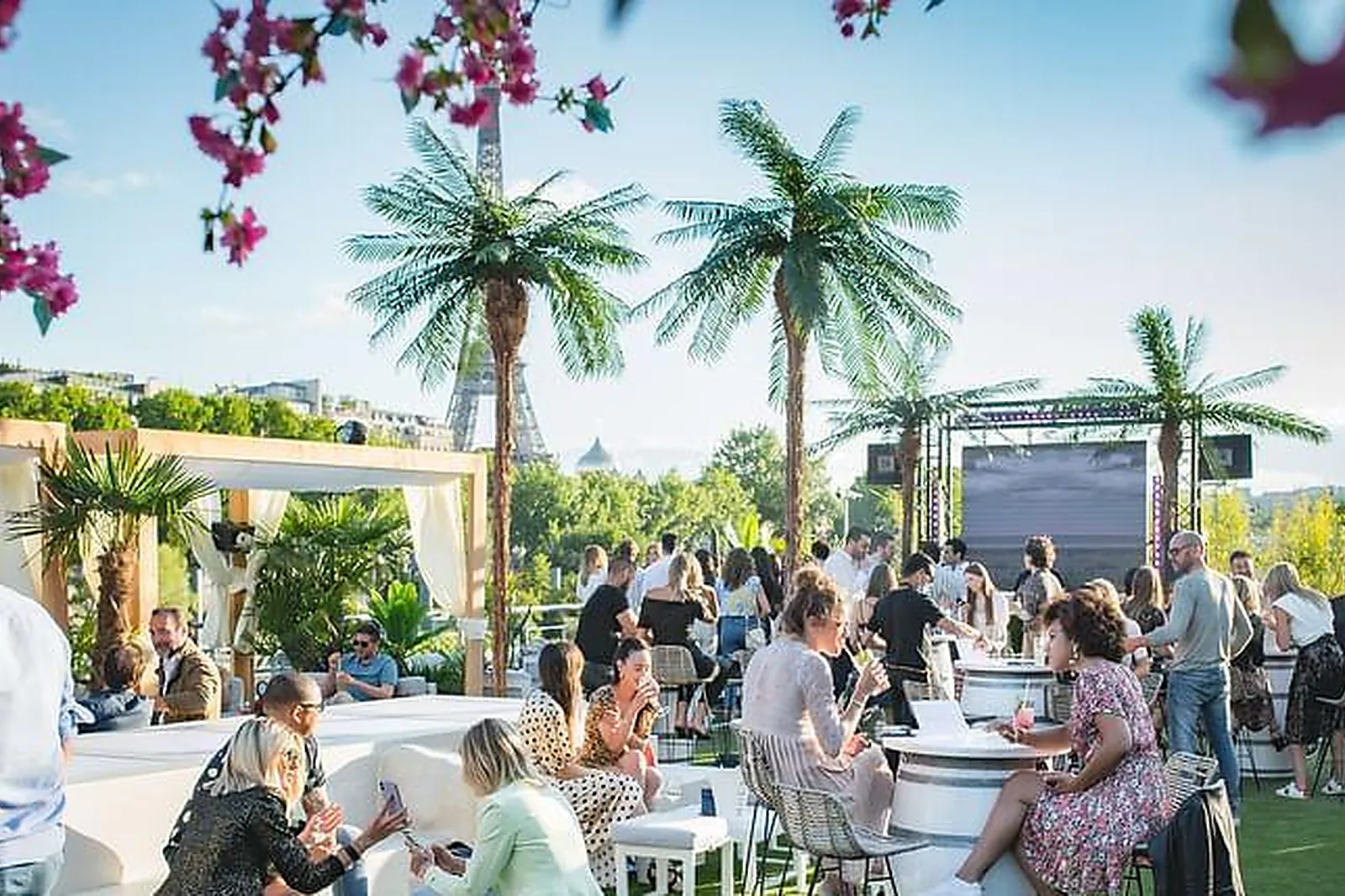 Lieux événementiels, RESTAURANT PANORAMIQUE MADEMOISELLE MOUCHE