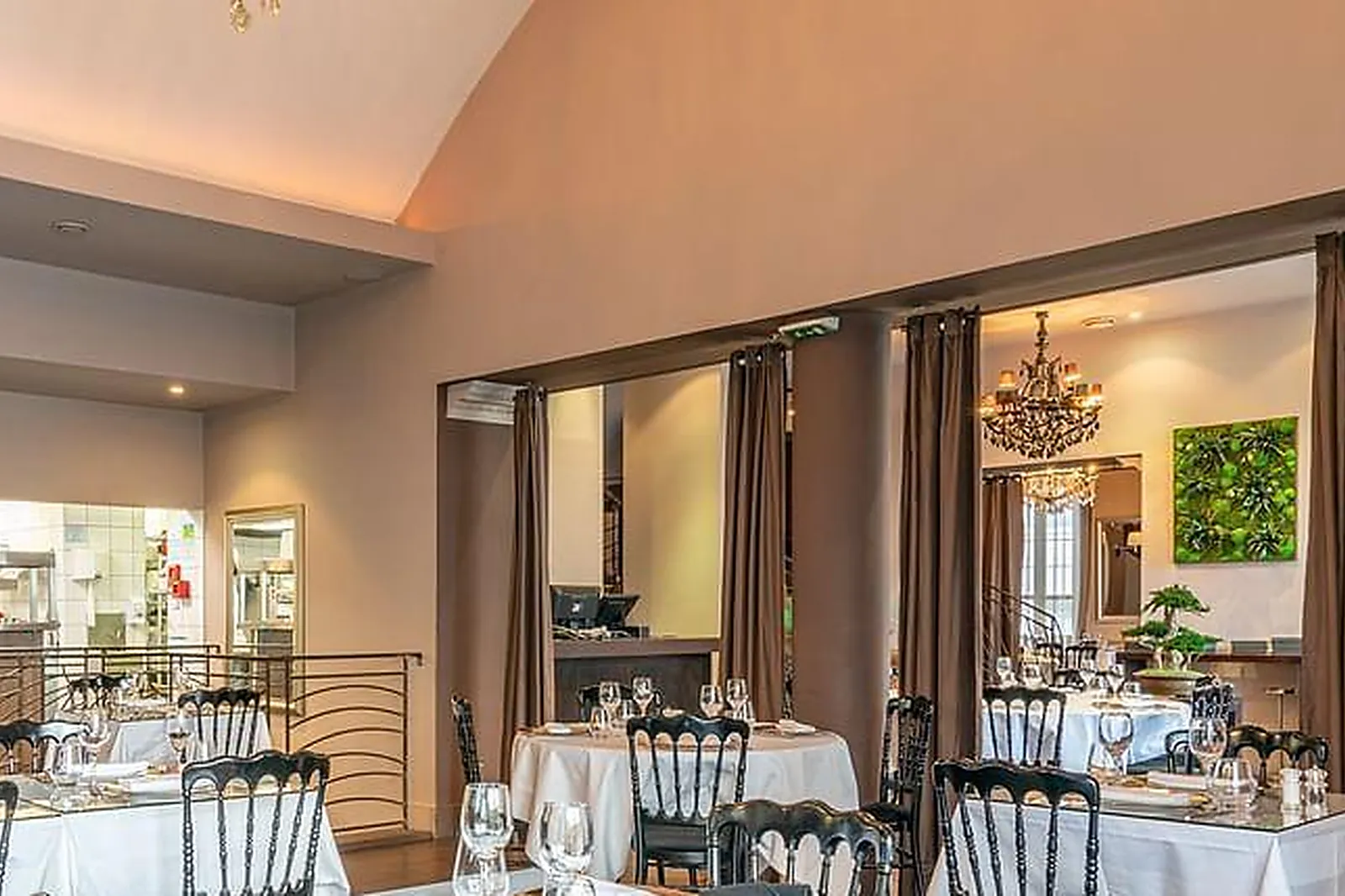 Lieux événementiels, APARTHOTEL ADAGIO PARIS CENTRE TOUR EIFFEL