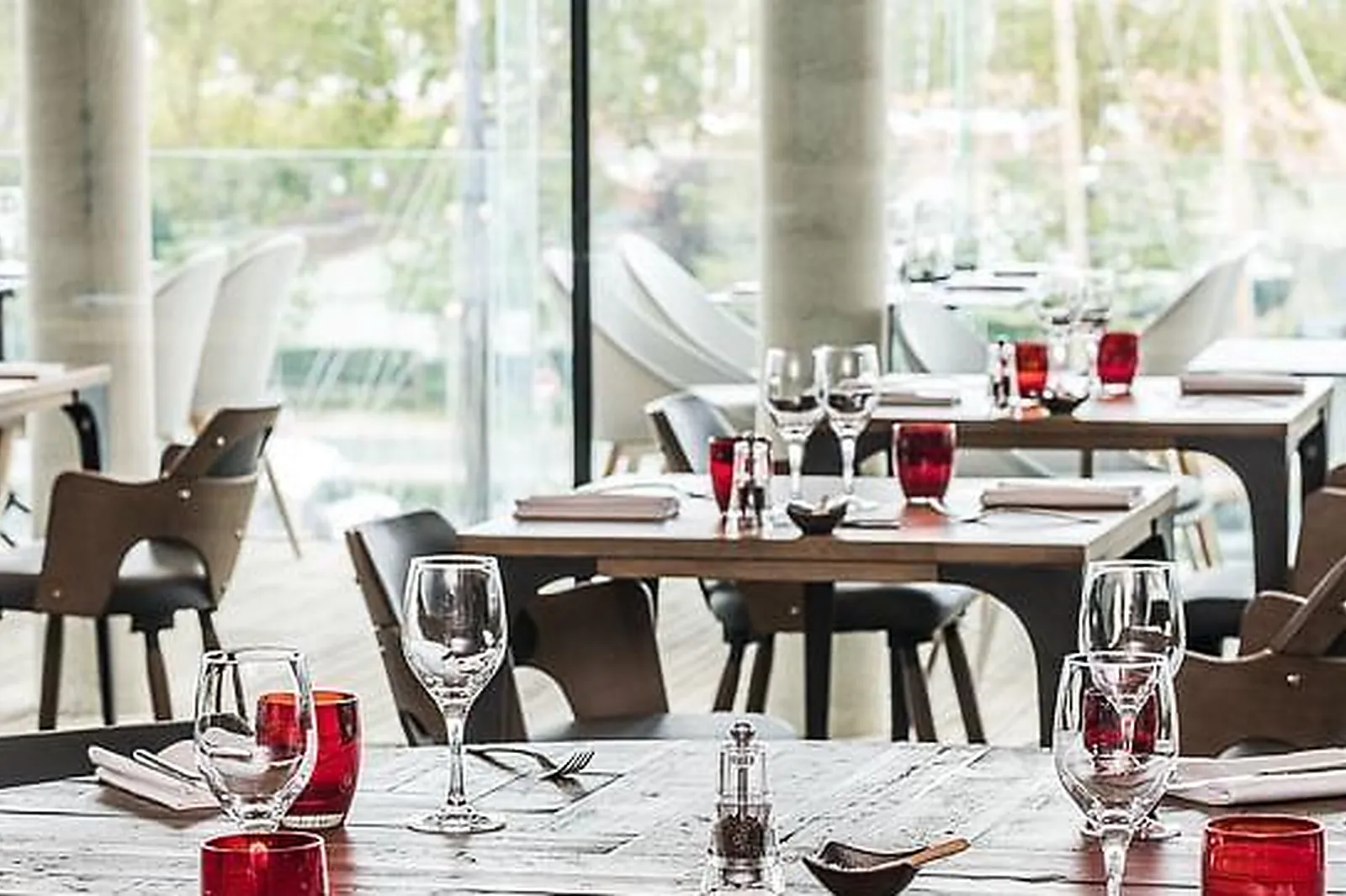 Lieux événementiels, RESTAURANT VIVRES