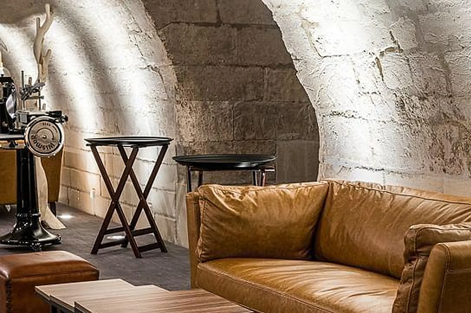 Lieux événementiels, RESTAURANT VIVRES