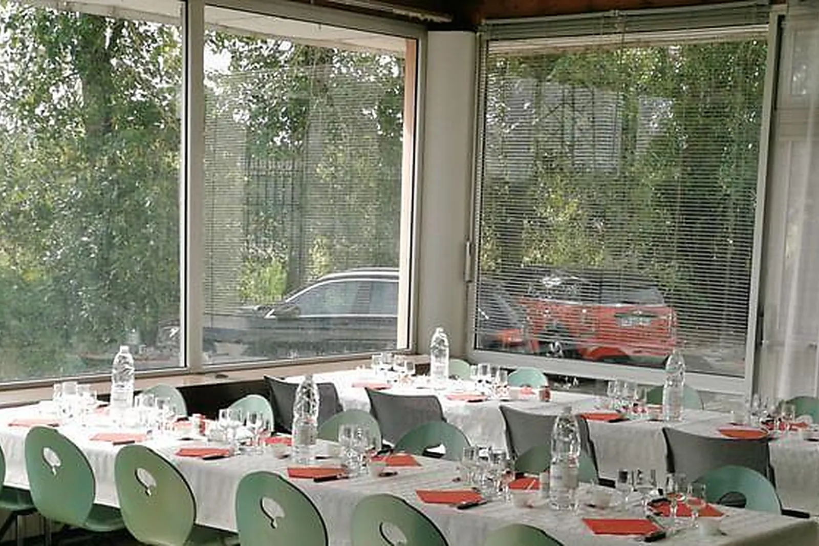 Lieux événementiels, RESTAURANT LES 3 CARDINAUX