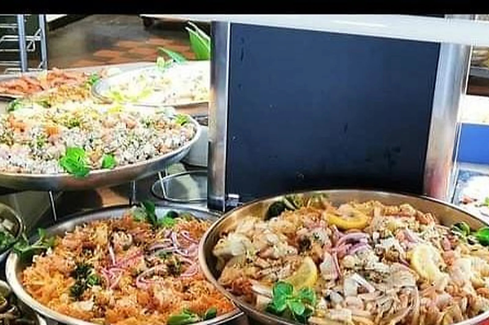 Lieux événementiels, RESTAURANT LES 3 CARDINAUX