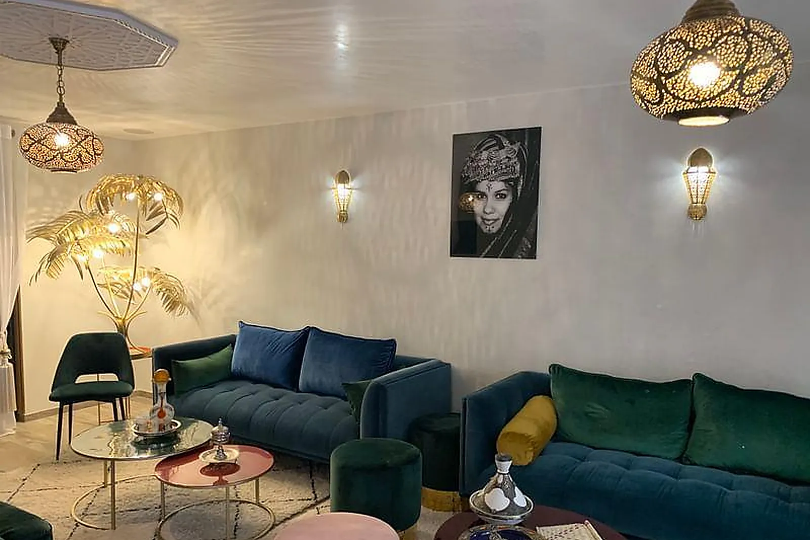 Lieux événementiels, LE MONDE EST A VOUS