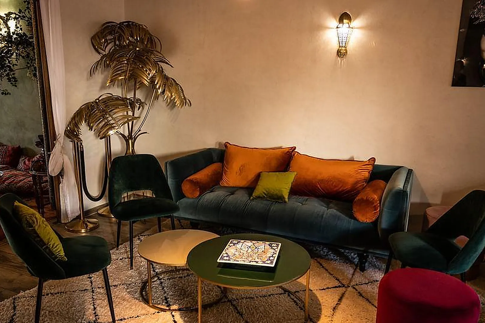 Lieux événementiels, LE MONDE EST A VOUS