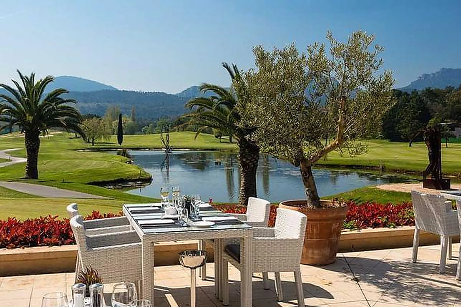 Lieux événementiels, RIVIERA GOLF DE BARBOSSI