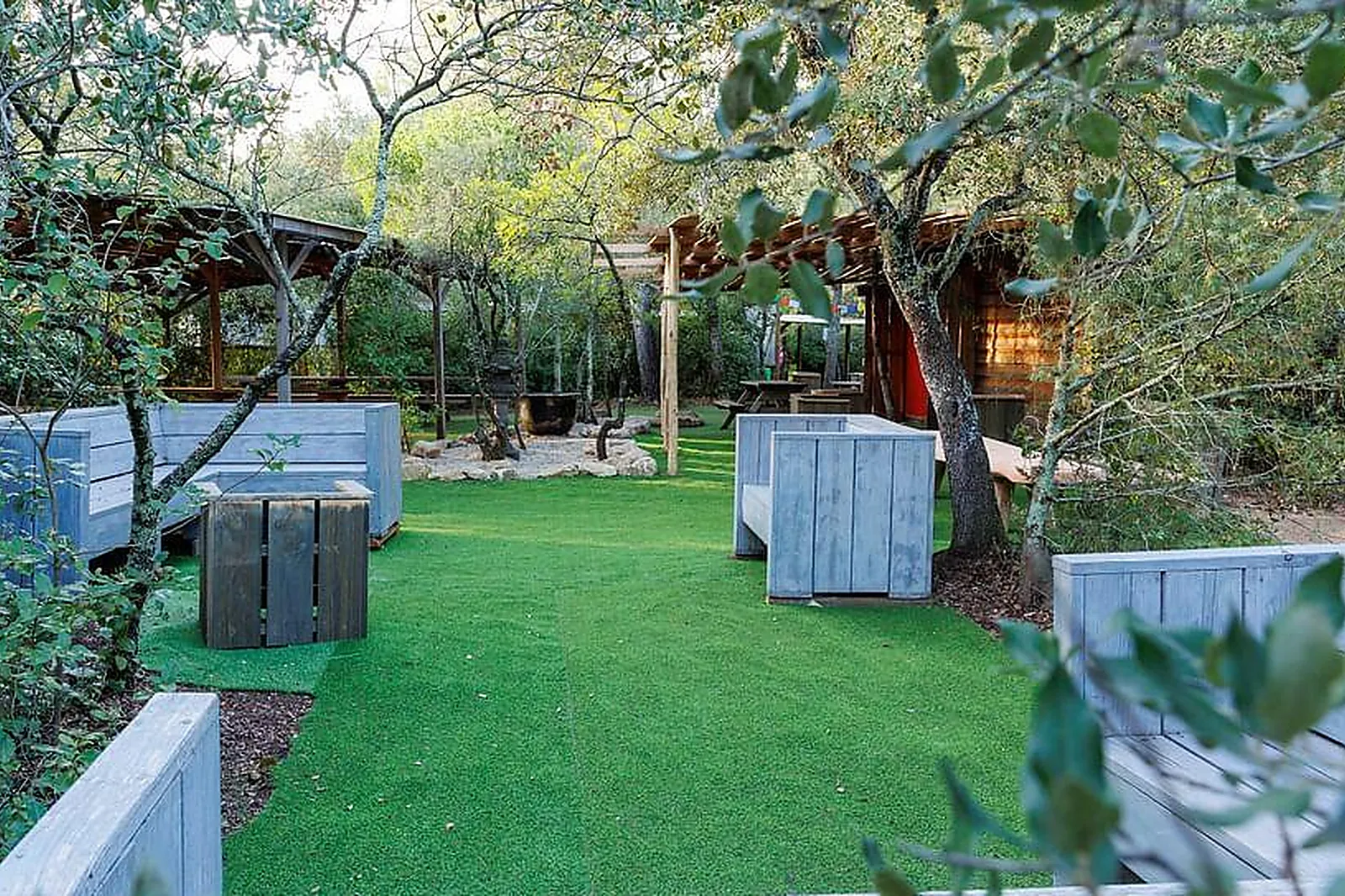 Lieux événementiels, ROC DE MASSEREAU