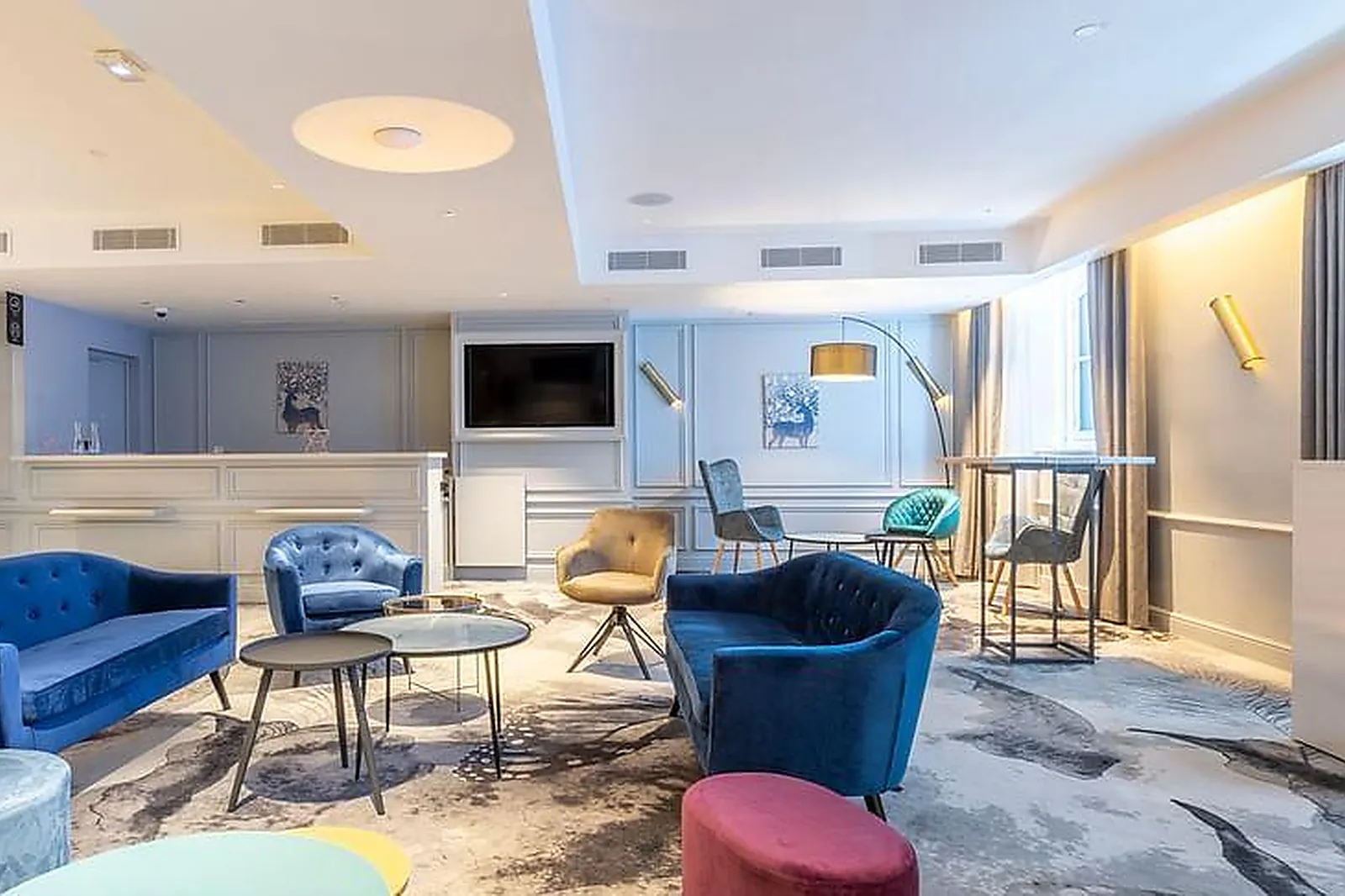 Lieux événementiels, ROYALE PARIS