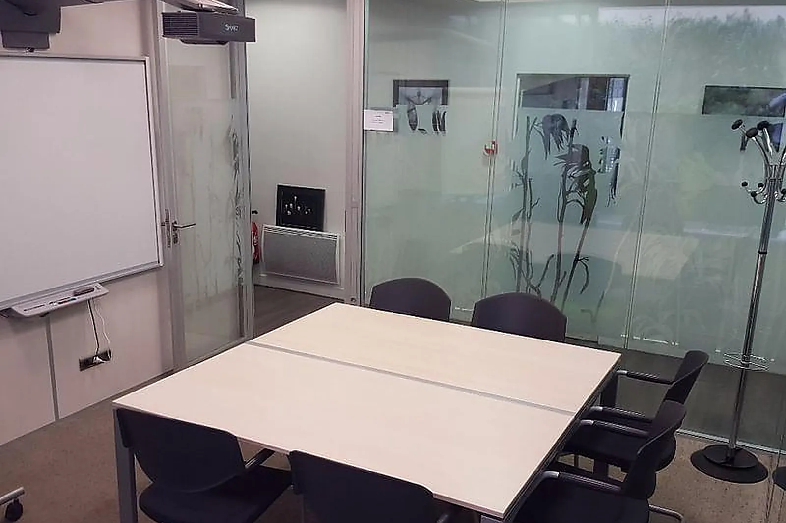 Lieux événementiels, RUE LAURISTON PARIS