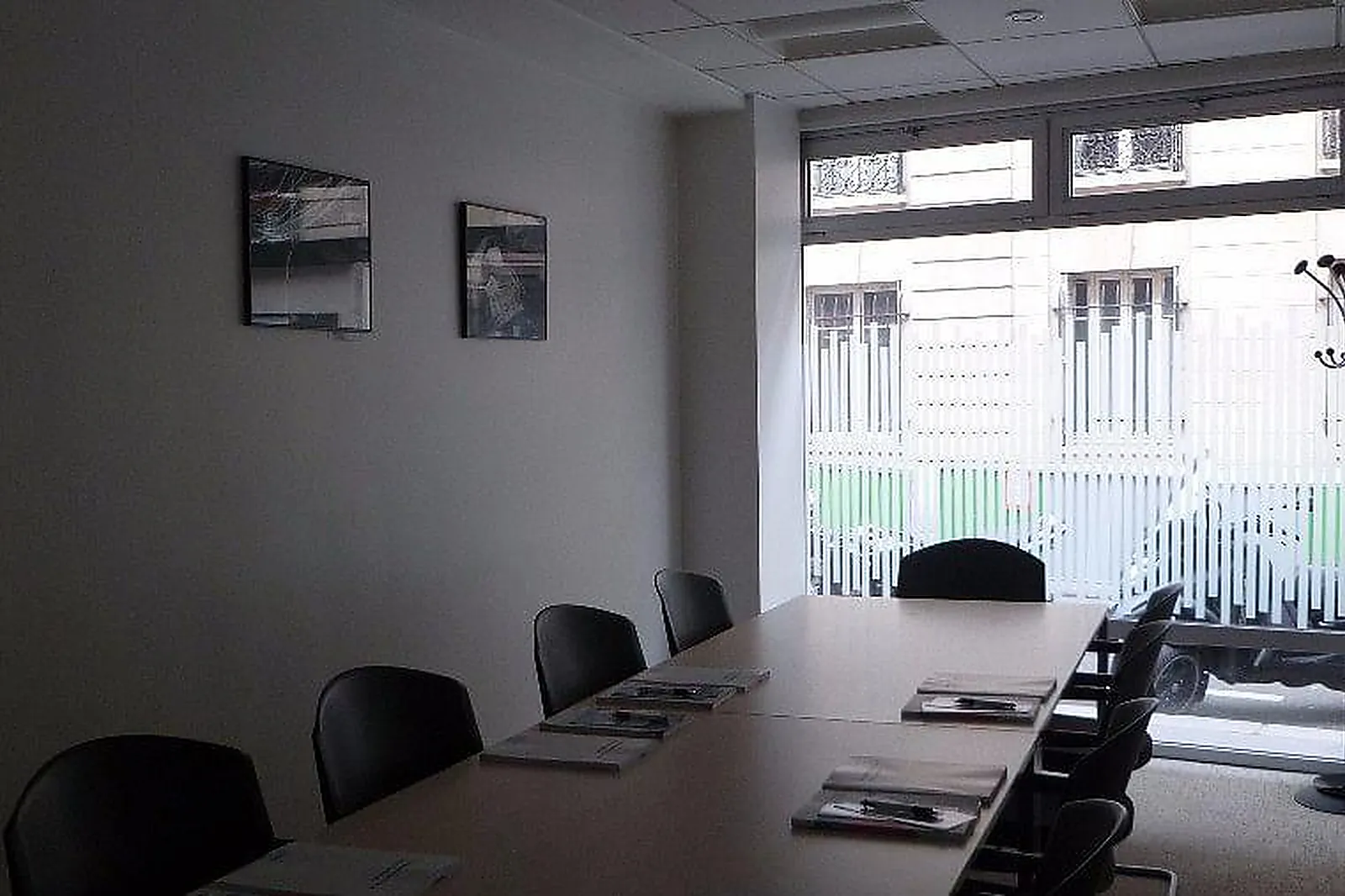 Lieux événementiels, RUE LAURISTON PARIS