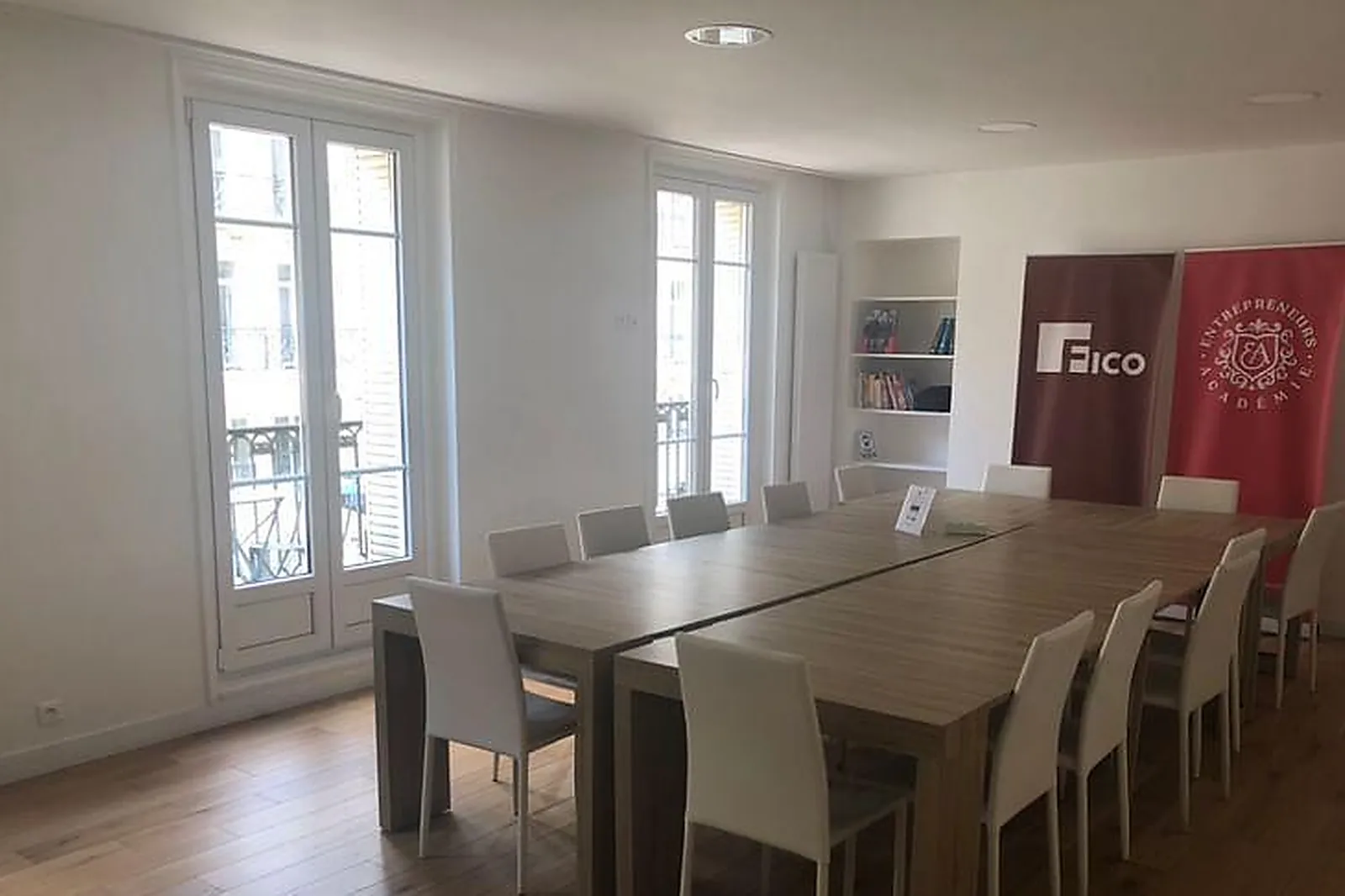 Lieux événementiels, RUE DU PONT NEUF ***** (RIVOLI / SAINT HONORÉ / CHATELET)