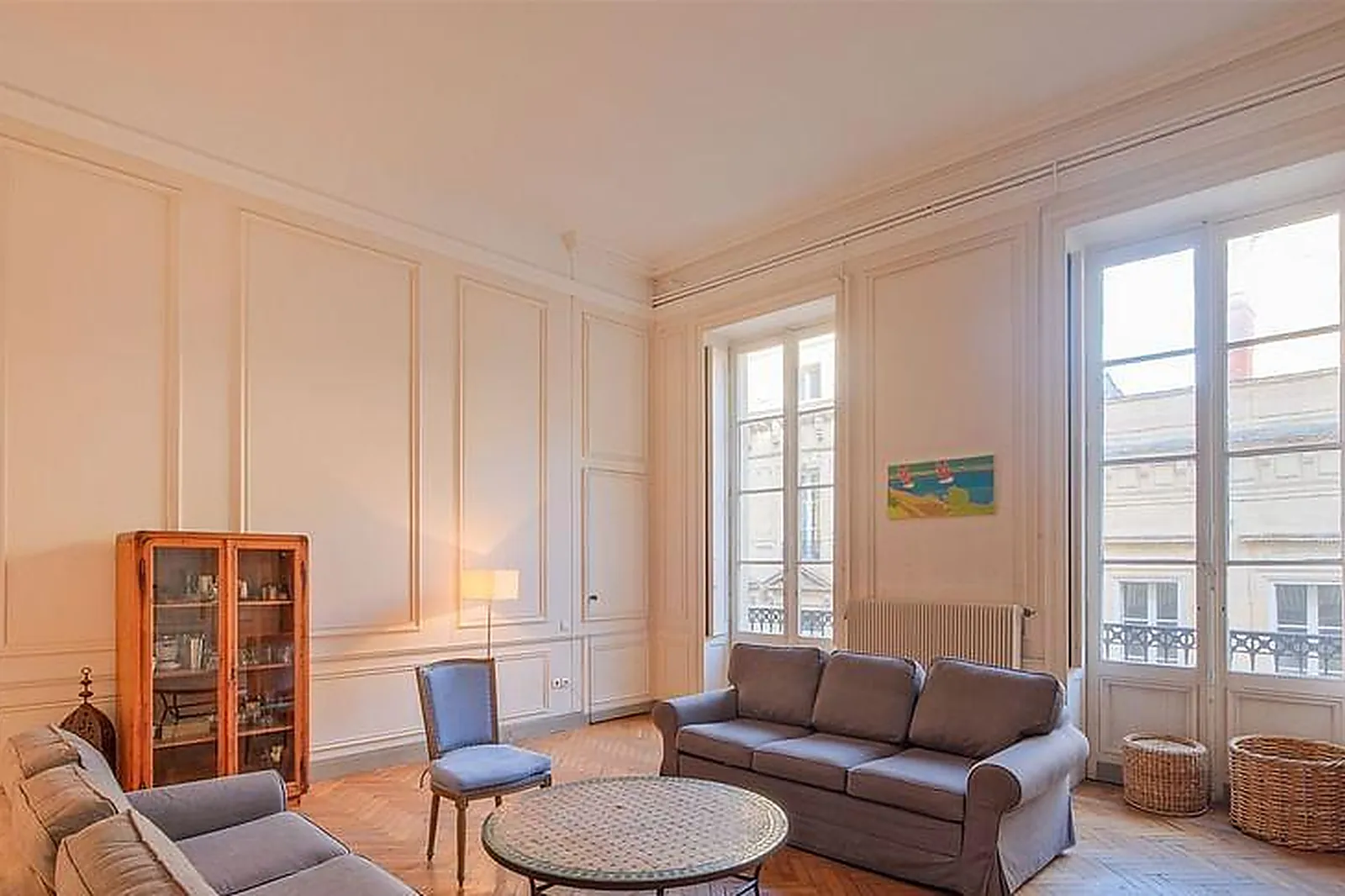 Lieux événementiels, LE COMPLEXE SALON DE PROVENCE