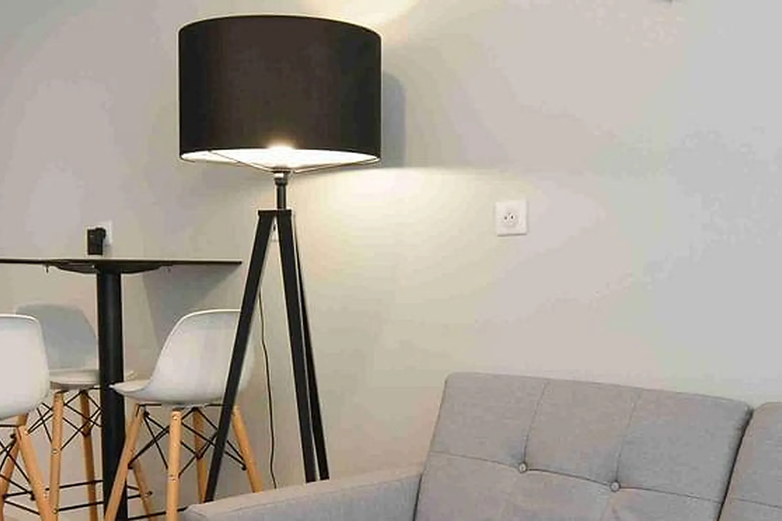 Lieux événementiels, RÉSIDENCE KYRIAD CABRIES