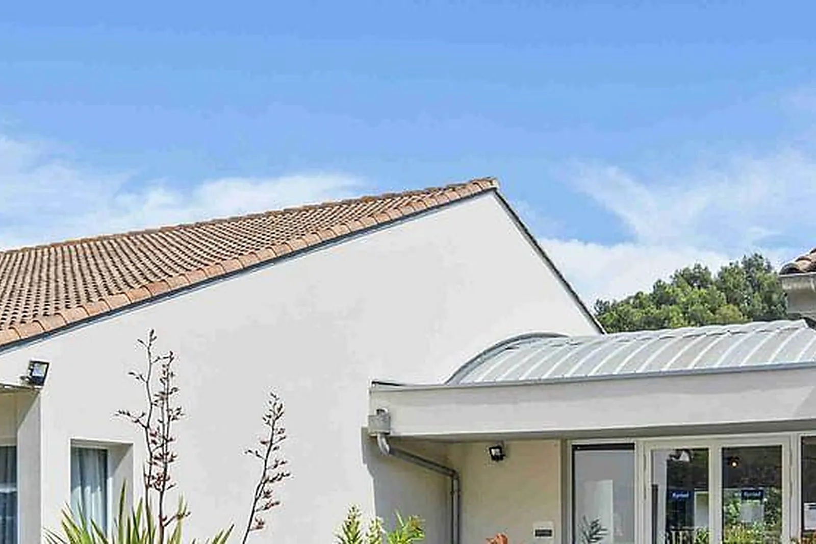 Lieux événementiels, RÉSIDENCE KYRIAD CABRIES