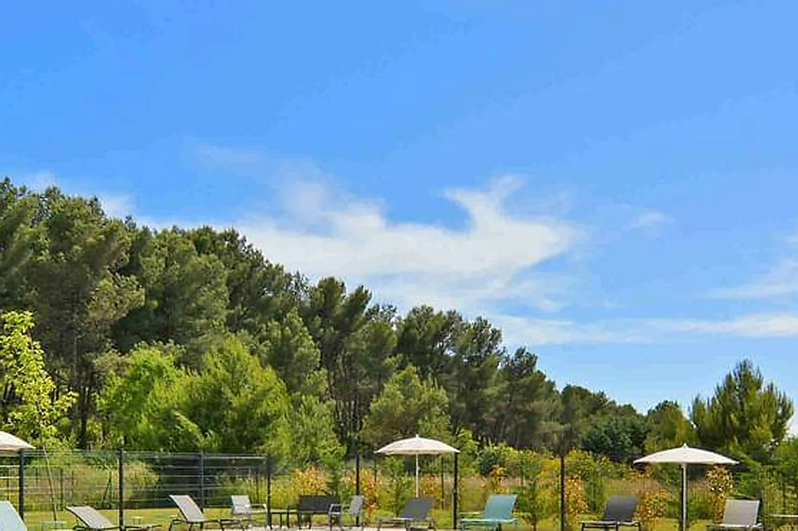 Lieux événementiels, RÉSIDENCE KYRIAD CABRIES