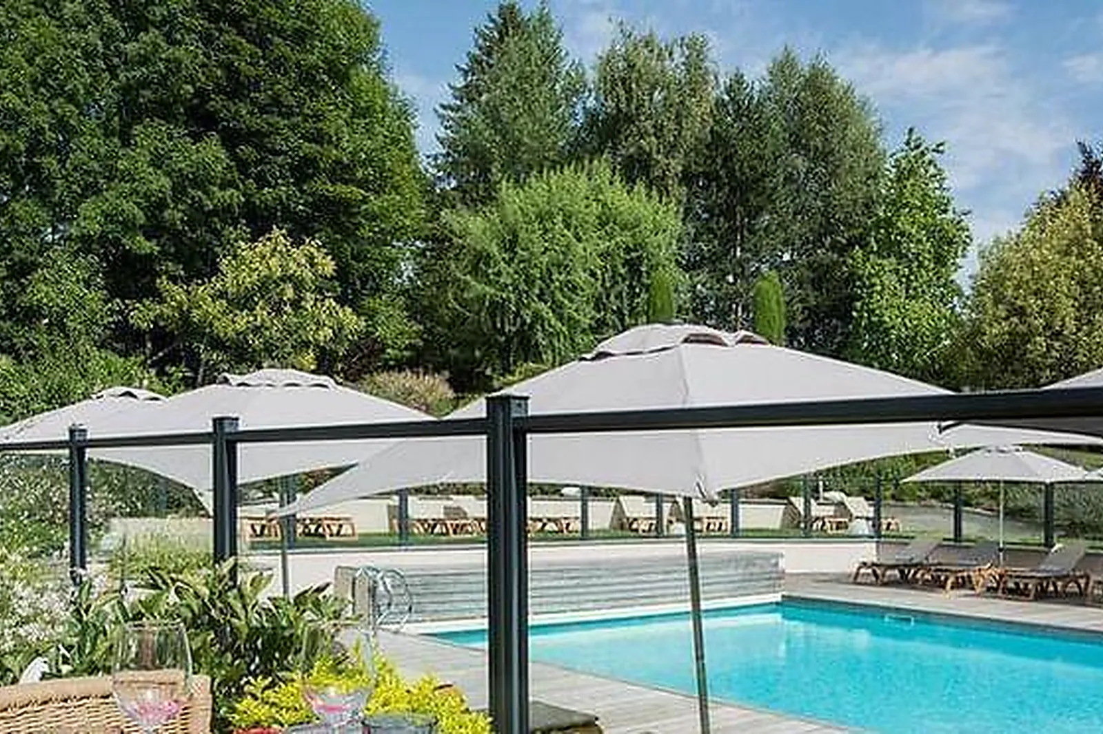 Lieux événementiels, RÉSIDENCE LA RÉSERVE****