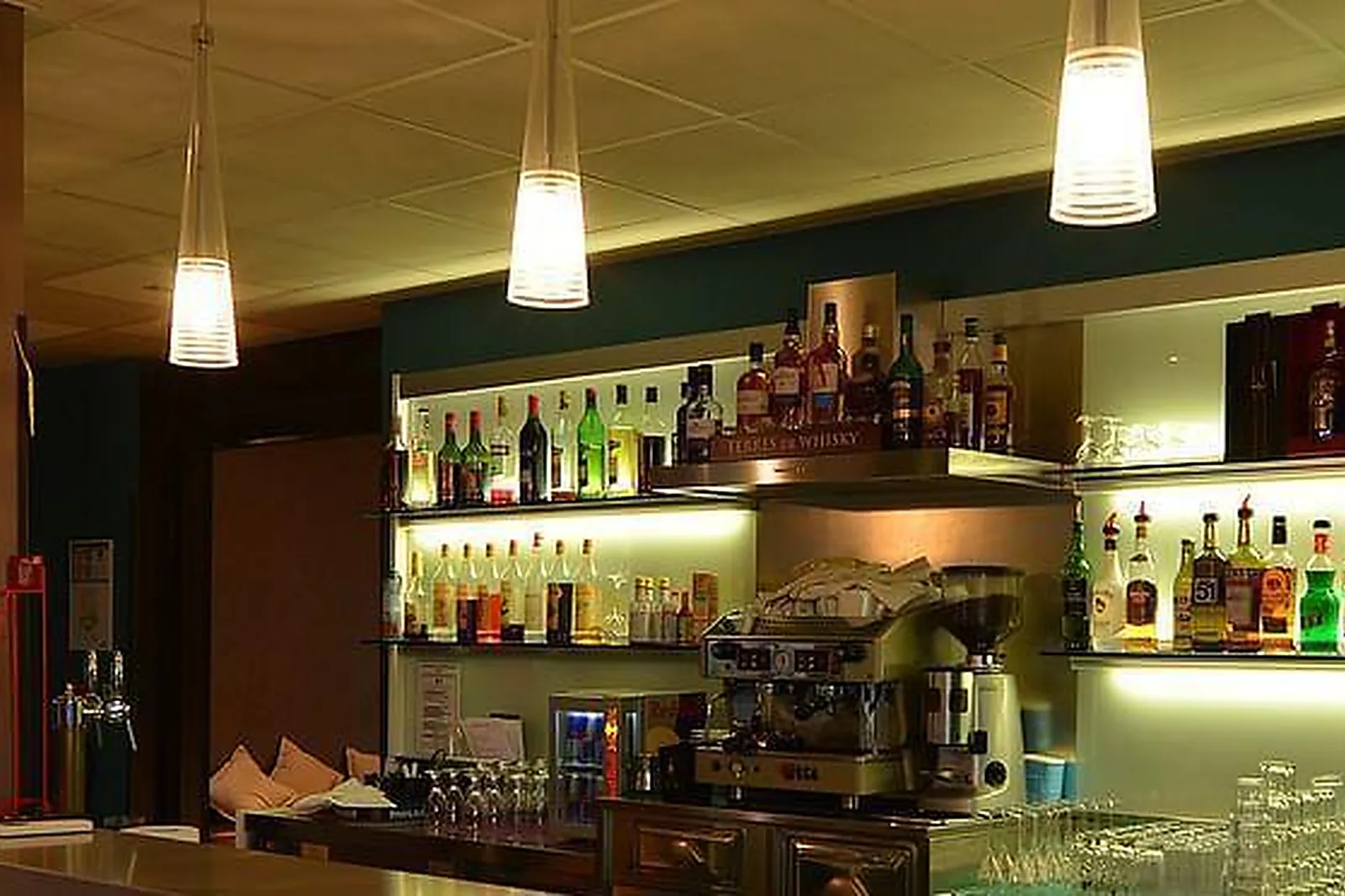 Lieux événementiels, RÉSIDENCE LES CALANQUES