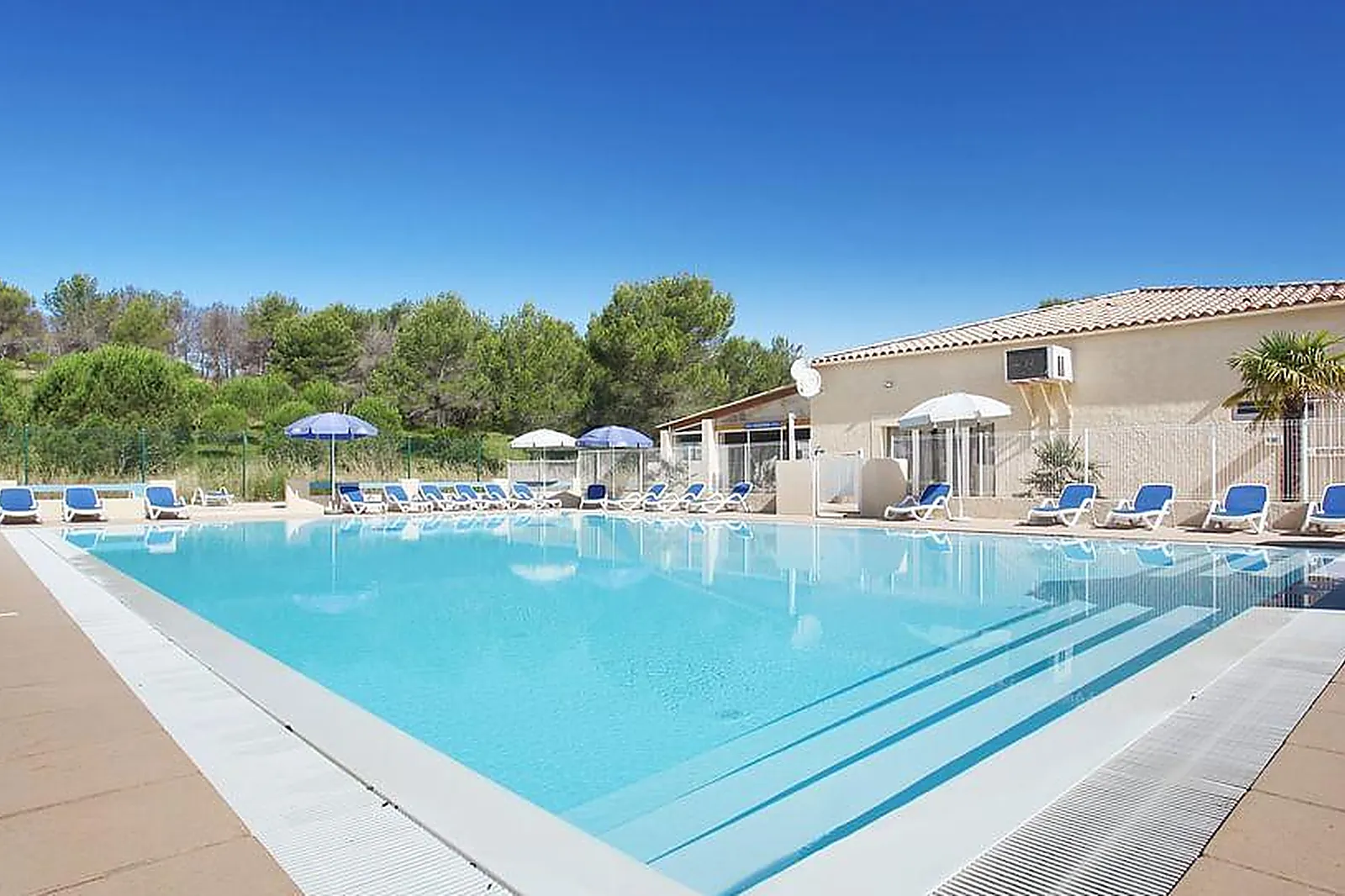 Lieux événementiels, RÉSIDENCE ODALYS SHANGRI-LA ***