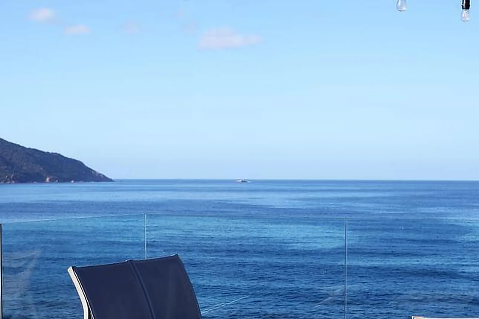 Lieux événementiels, RÉSIDENCE PAESE DI LAVA***