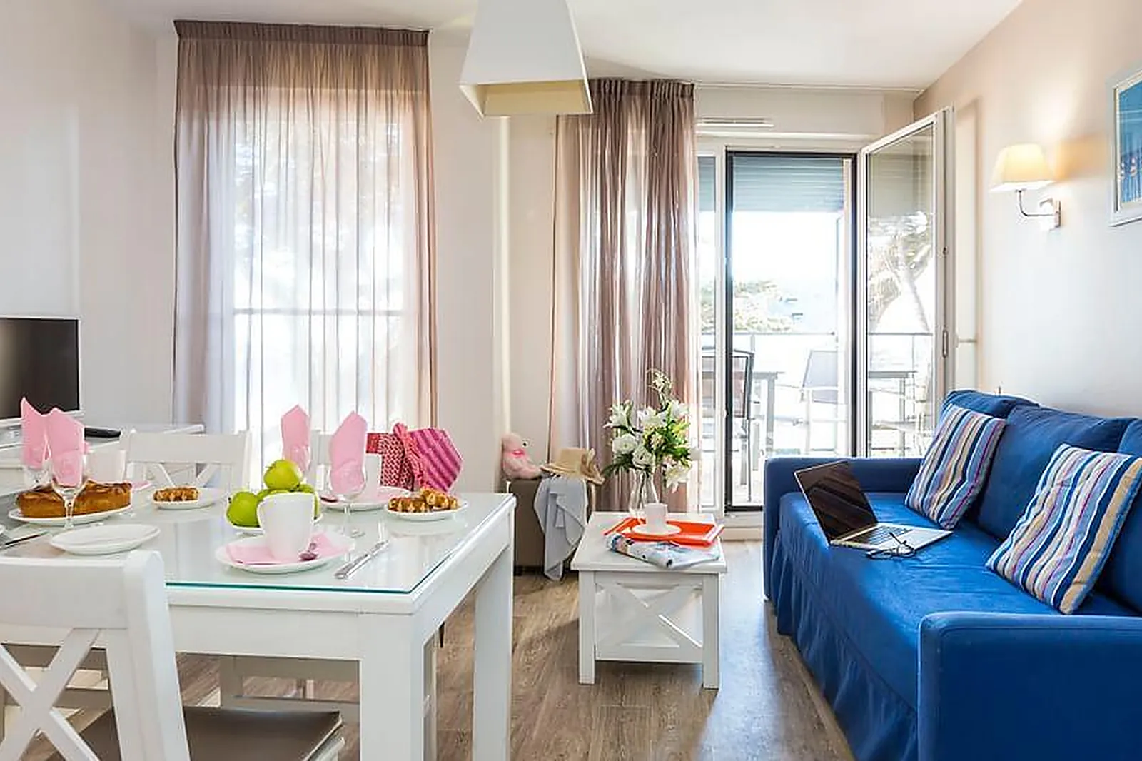 Lieux événementiels, GÎTE LES FONTENEILLES