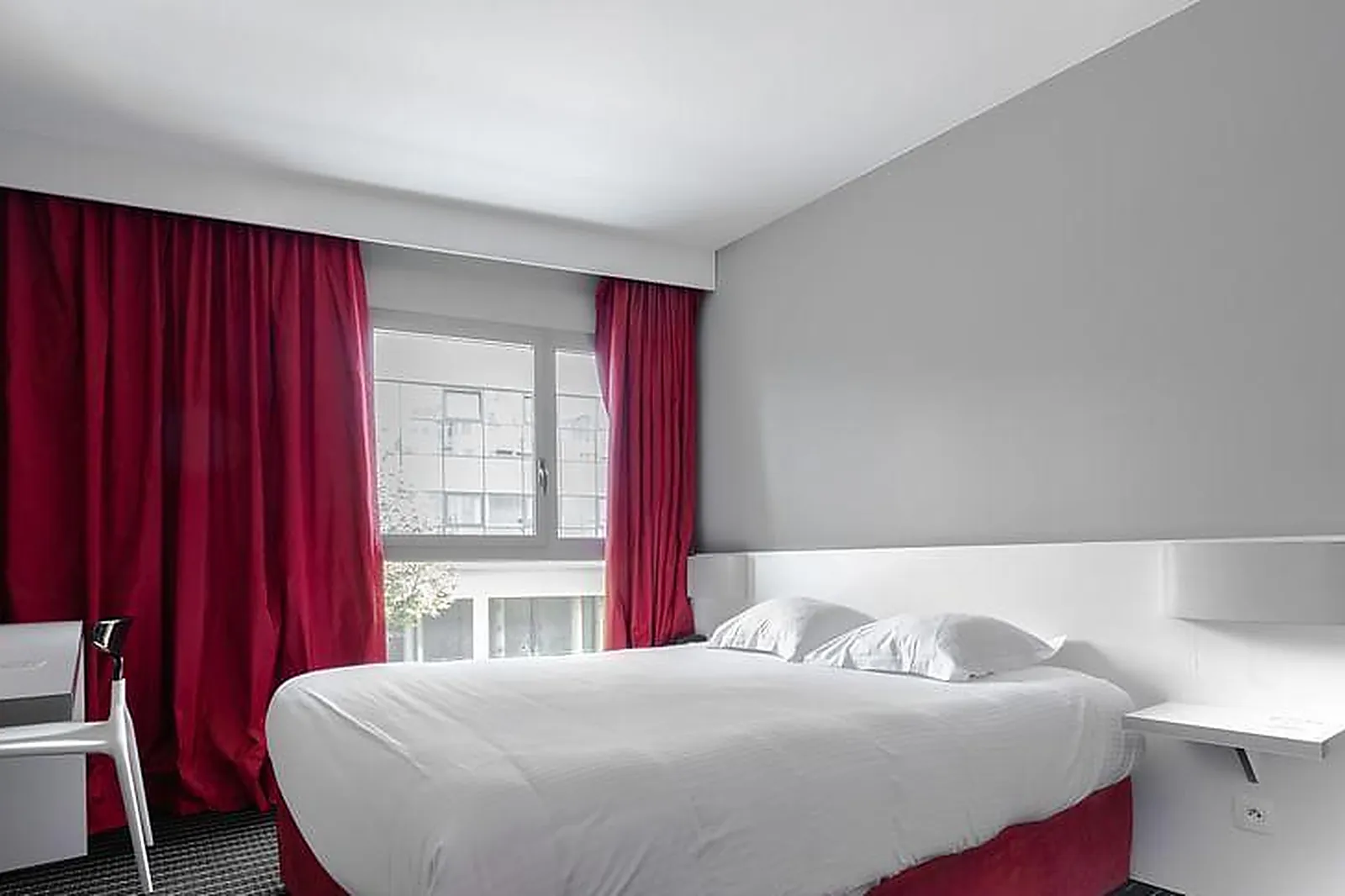 Lieux événementiels, RÉSIDENCE ÔTELIA AFFAIRES & BIEN-ÊTRE LYON ***