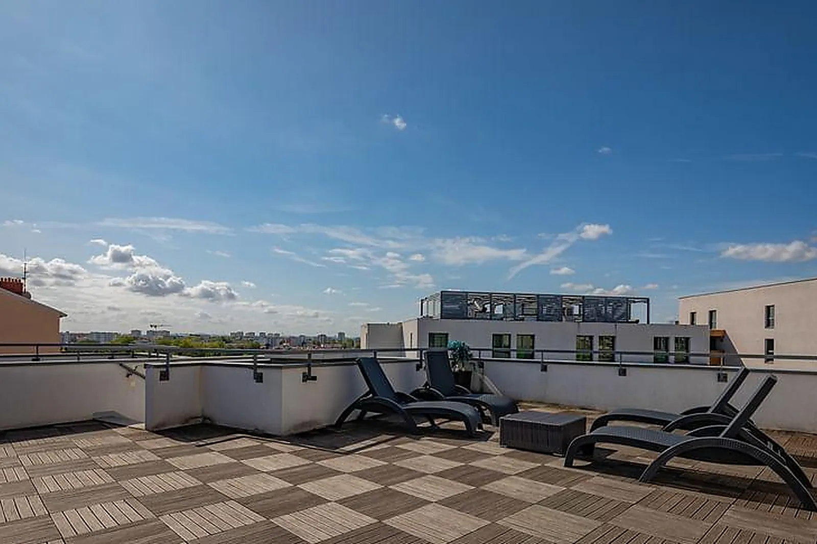 Lieux événementiels, RÉSIDENCE ÔTELIA AFFAIRES & BIEN-ÊTRE LYON ***