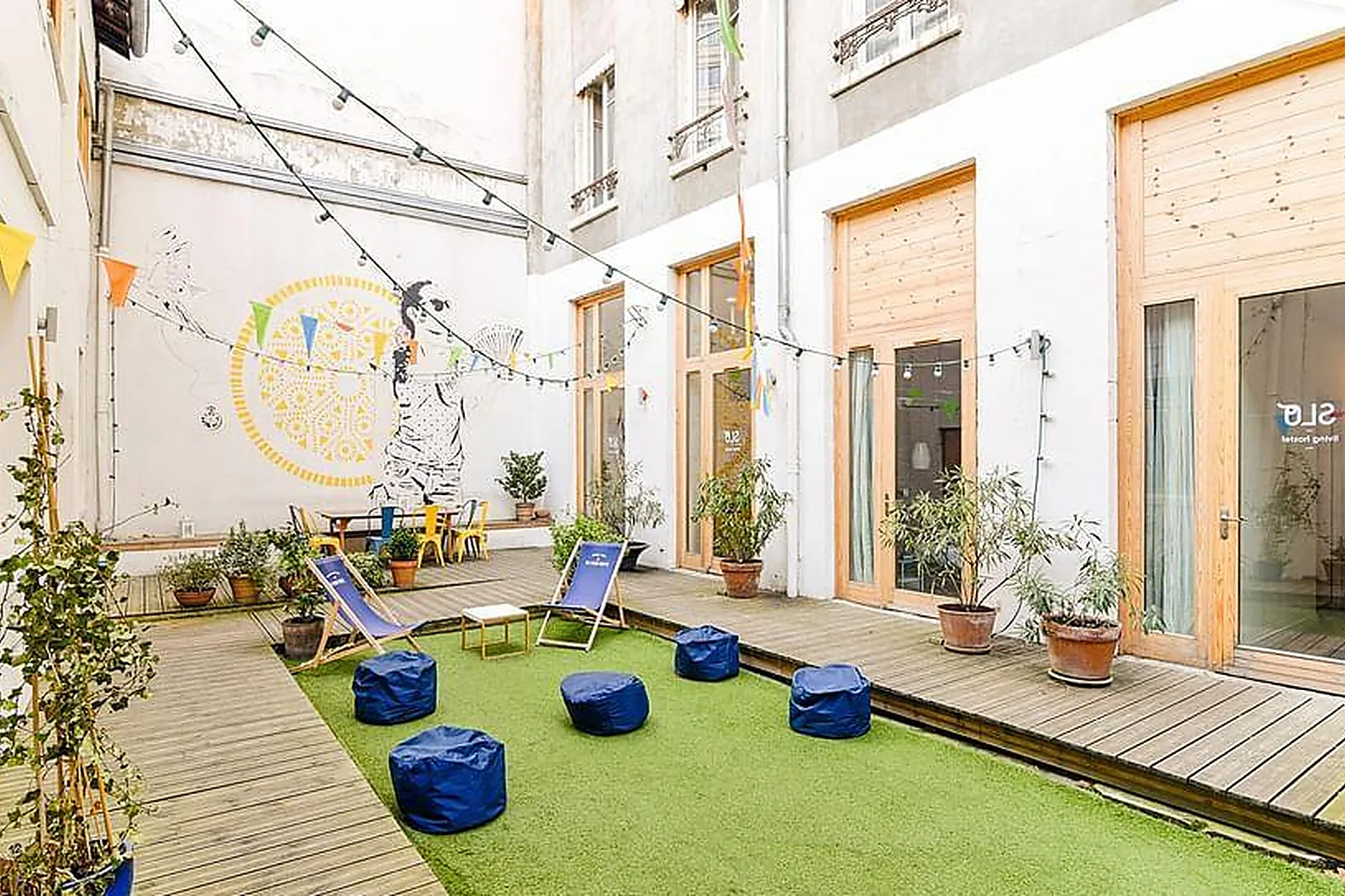 Lieux événementiels, SLO LIVING HOSTEL