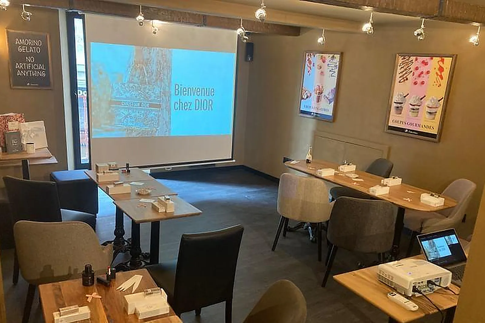 Lieux événementiels, GALERIE VOLTAIRE -VIIE